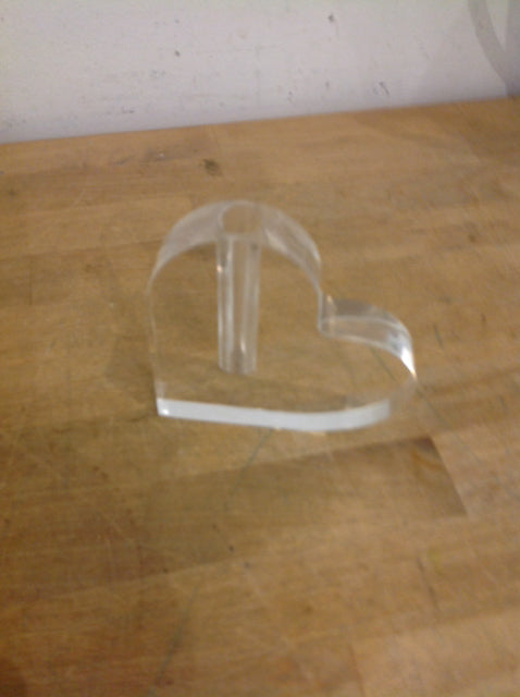 Elegant Lucite Heart Holder - Perfect for Wedding Decor, Bridal Shower Centerpieces & Romantic Home Accents
