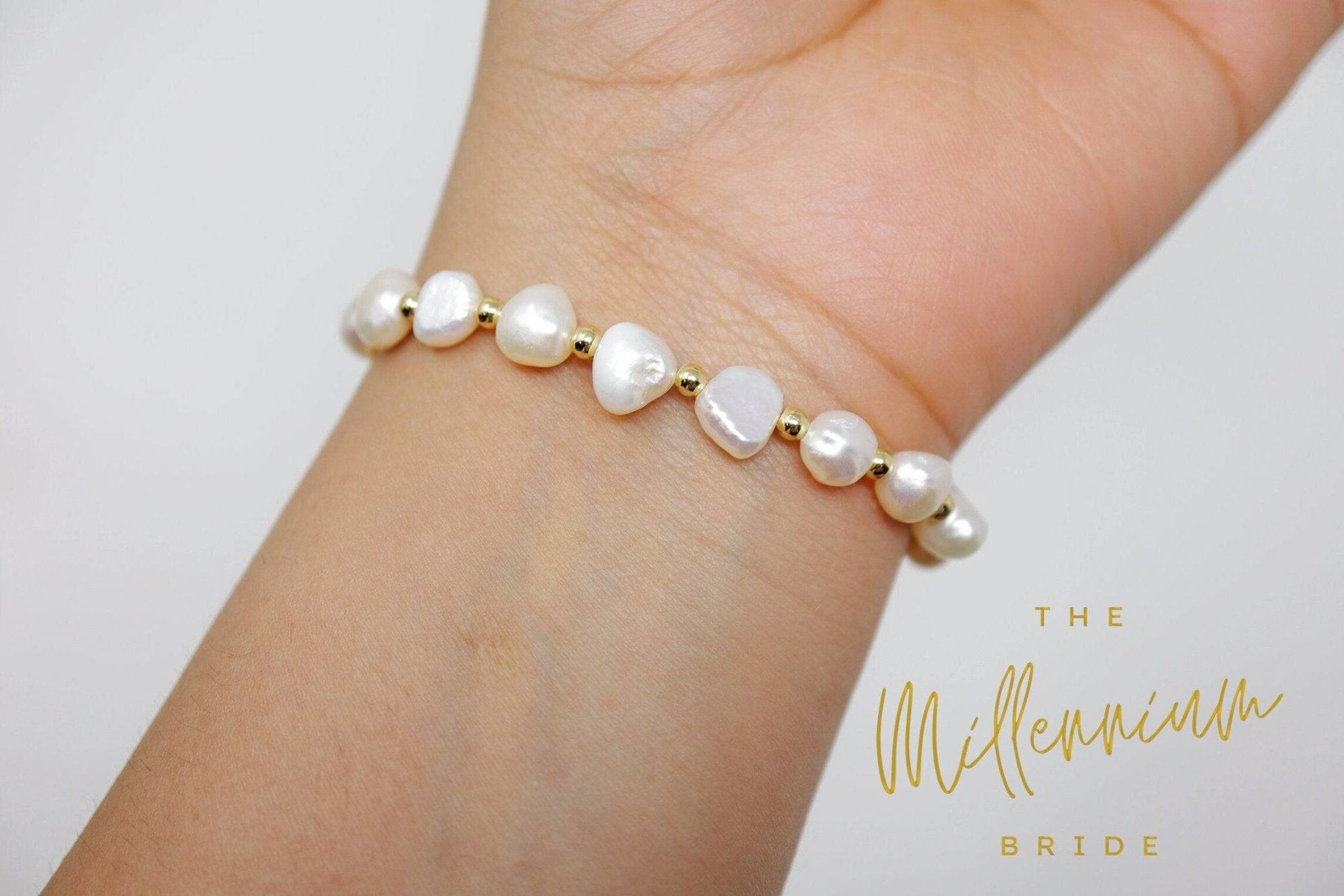Elegant Freshwater Pearl Bracelet for Women - Real Pearls, Wedding Jewelry, Bridal Gift, Statement Piece - Perfect for Weddings, Anniversaries & Special Occasions