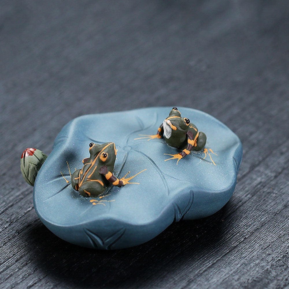 Handmade Yixing Clay Lotus Leaf Tea Pet with Frog - Perfect for Gongfu Tea Ceremony & Zen Meditation Decor