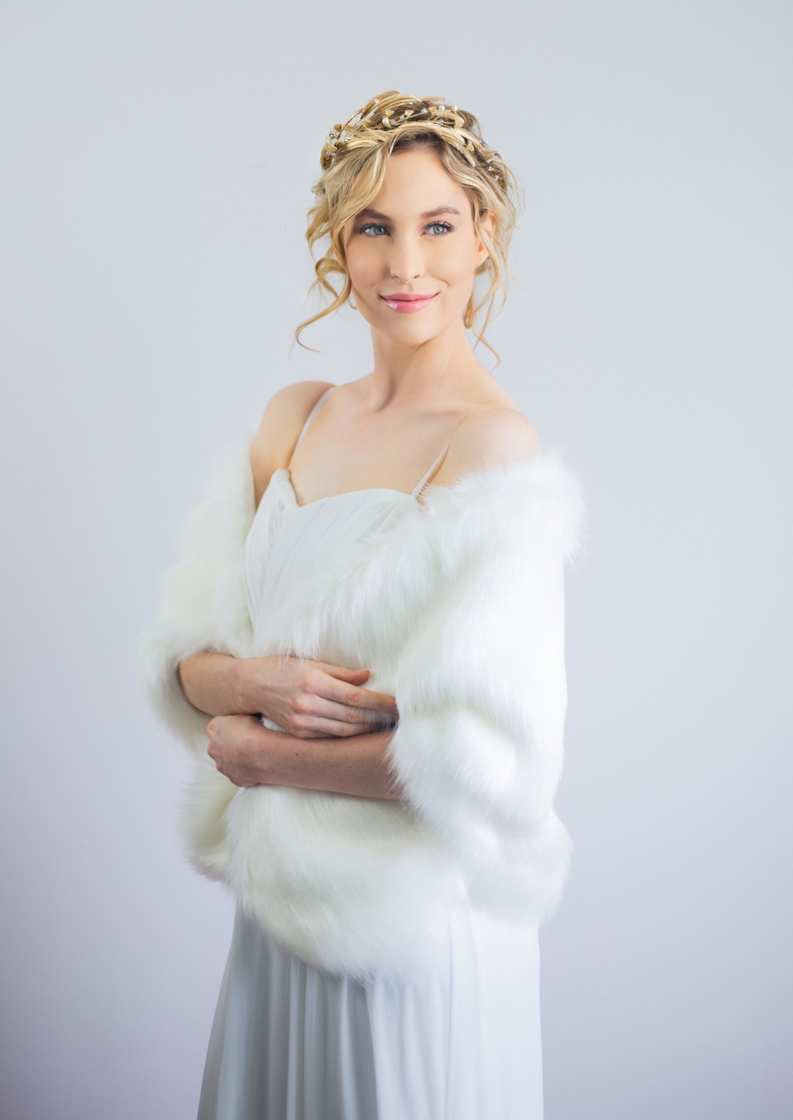 Ivory White Fur Shawl Wrap - Butterfly Ivy03 Elegant Winter Fashion Accessory for Women, Perfect for Parties, Weddings & Evening Events