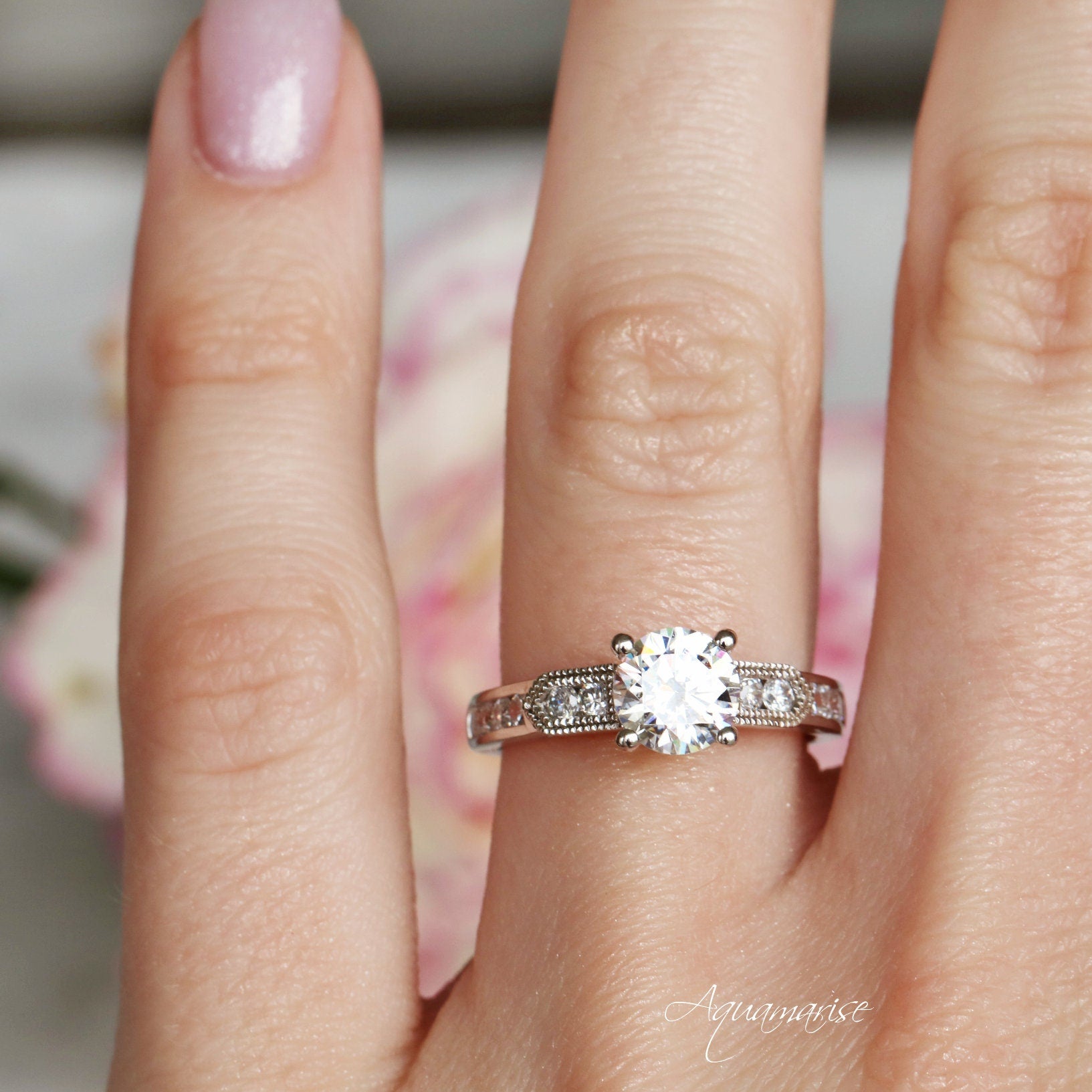 14K White Gold Round Cut Moissanite Engagement Ring for Women - Perfect for Proposals, Weddings & Anniversary Gifts