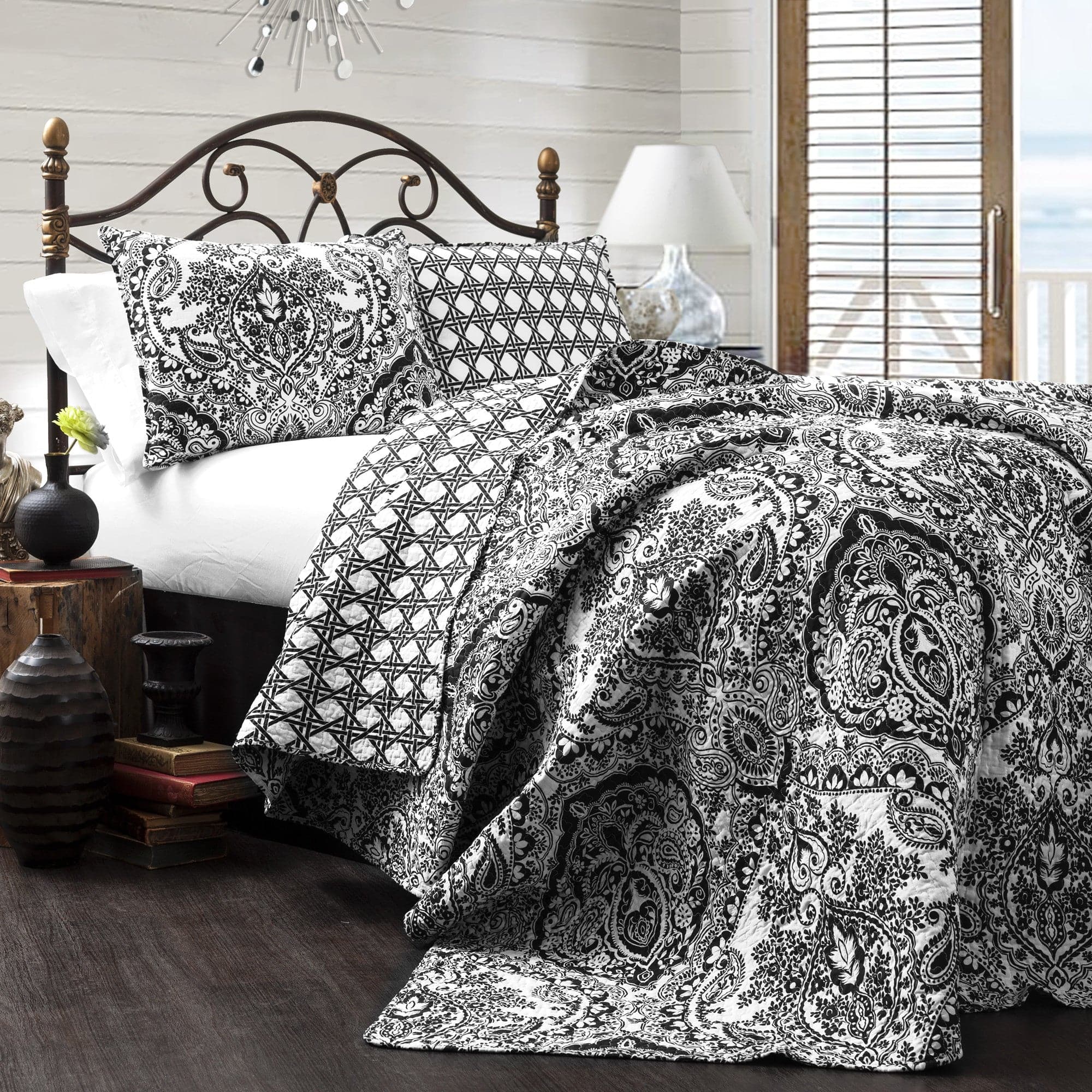 Aubree 3-Piece Quilt Set Queen Size - Soft Bedspread & Matching Pillow Shams - Cozy Bedding for Master Bedroom, Guest Room & Dorm Decor