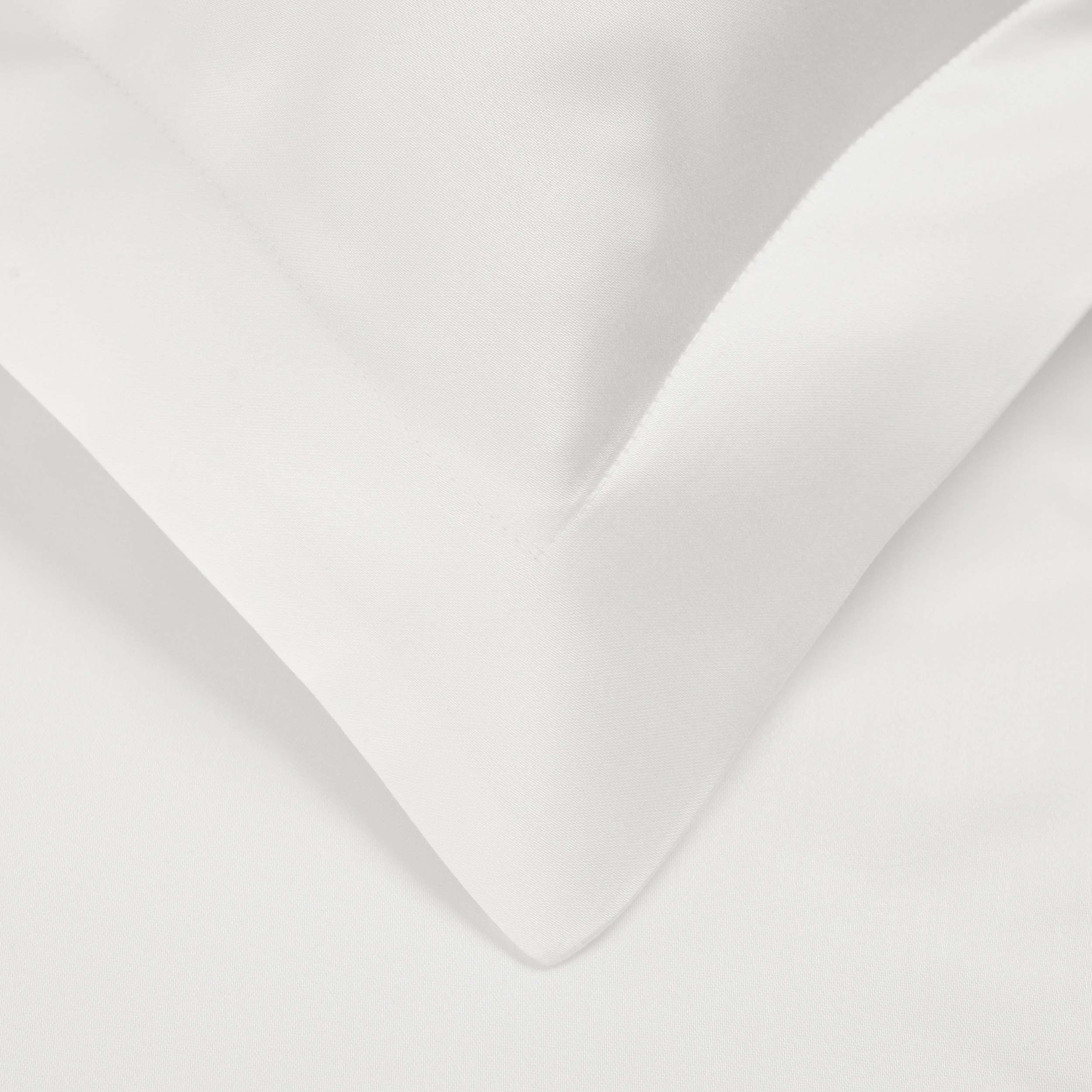 1000 Thread Count Wrinkle Resistant Solid Duvet Cover Set - Ultra Soft Luxury Bedding for Master Bedroom & Guest Room - Perfect for All Seasons & Hotel-Style Comfort
