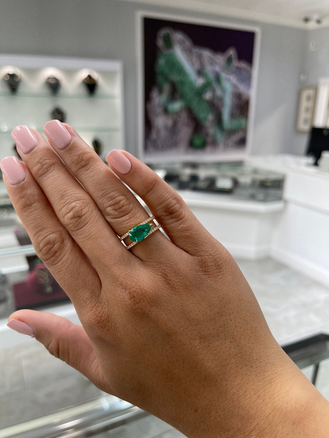 2.46tcw Colombian Emerald Pear Cut & Diamond Accent 18K Yellow Gold Ring for Women - Elegant Right Hand Jewelry for Weddings, Parties & Special Occasions