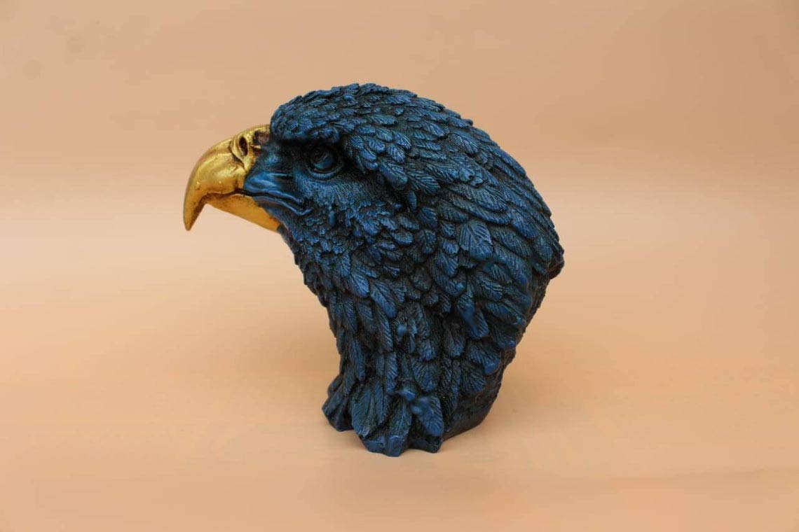 Handmade Indian Resin Eagle Face Statue - Blue Home & Office Decor (5 Inches) - Perfect for Bookshelf, Mantel, or Gift