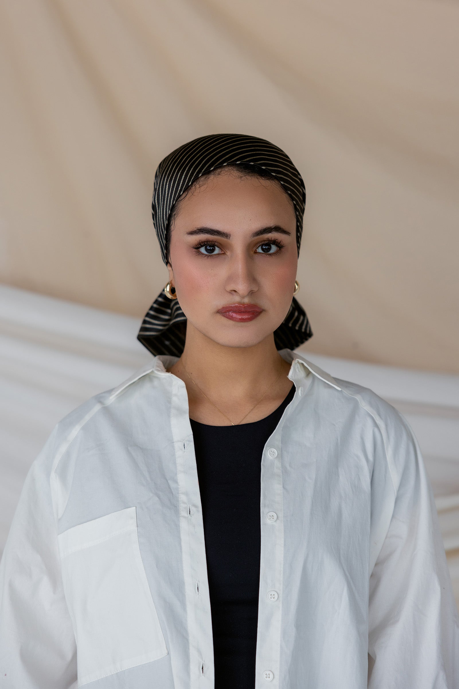 Saya Bandana - Stylish & Breathable Headband for Women & Men - Perfect for Sports, Workouts, and Outdoor Activities