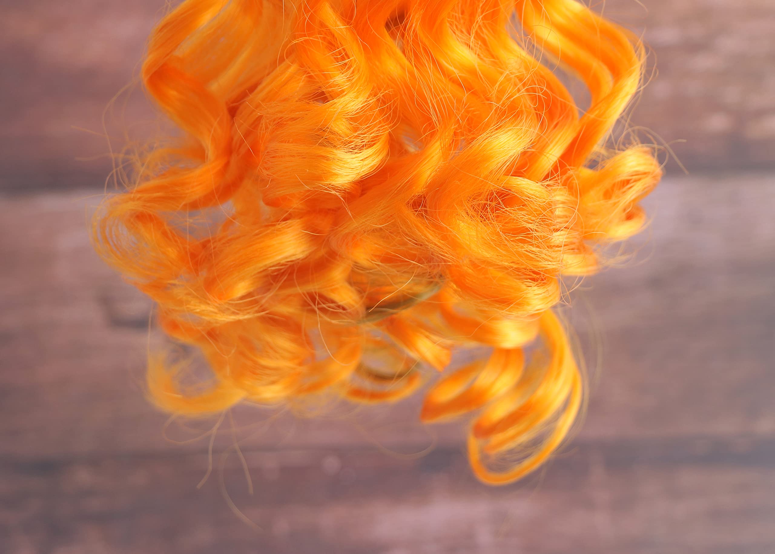 Shivarth Clutcher Curly/Wavy Synthetic Wig - 18 Inch Light Yellow Hair Extensions for Women & Girls | Perfect for Cosplay, Costume Parties & Daily Fashion Styling