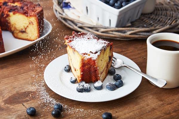 My Grandma's New England Blueberry Coffee Cake (Pack of 2) - Moist & Flavorful Homemade Cake with Maple Syrup - Perfect for Breakfast, Brunch, Afternoon Tea & Special Occasions
