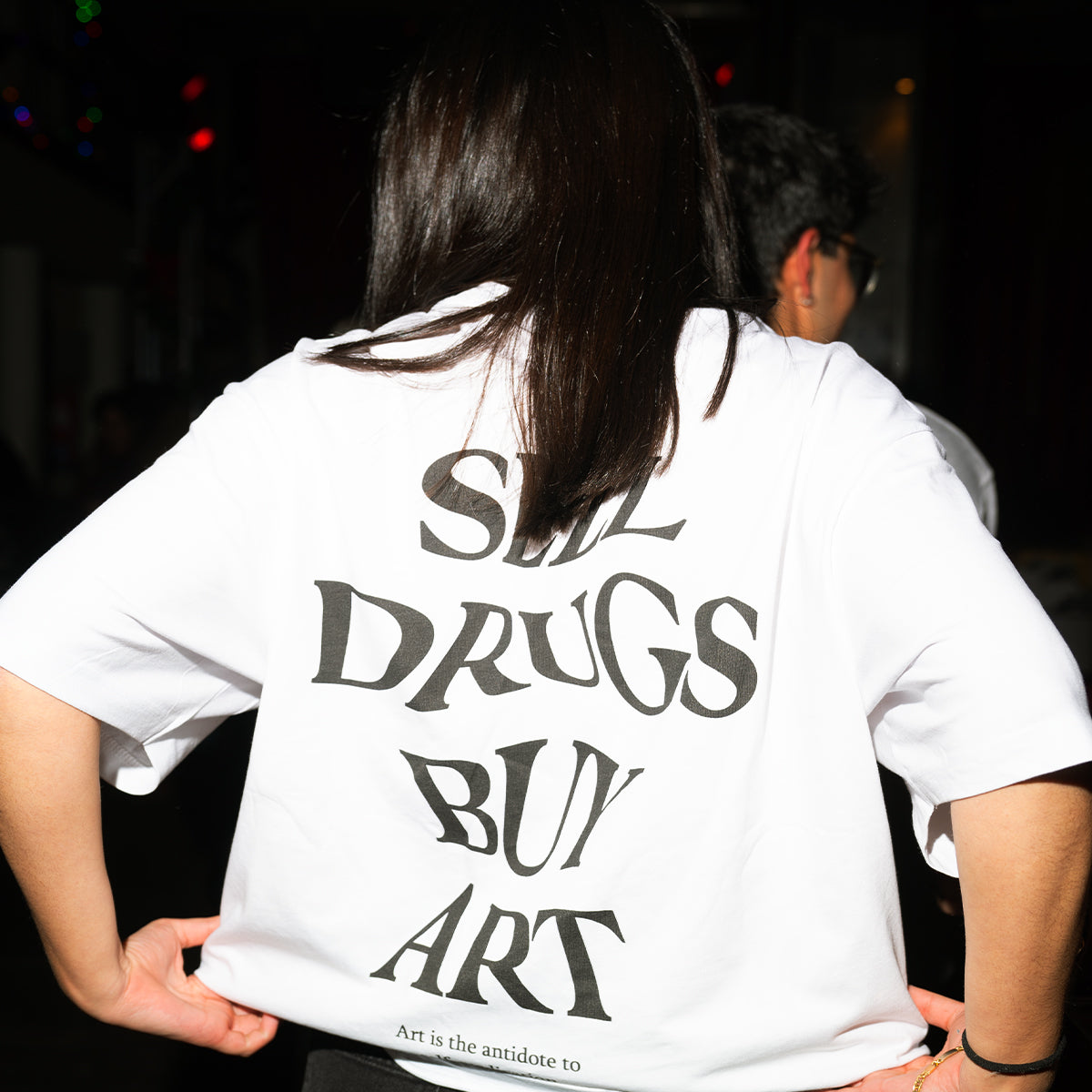 Oversized White Graphic T-Shirt - Funny 'Sell Drugs' Print - Streetwear Fashion for Casual Wear & Urban Style