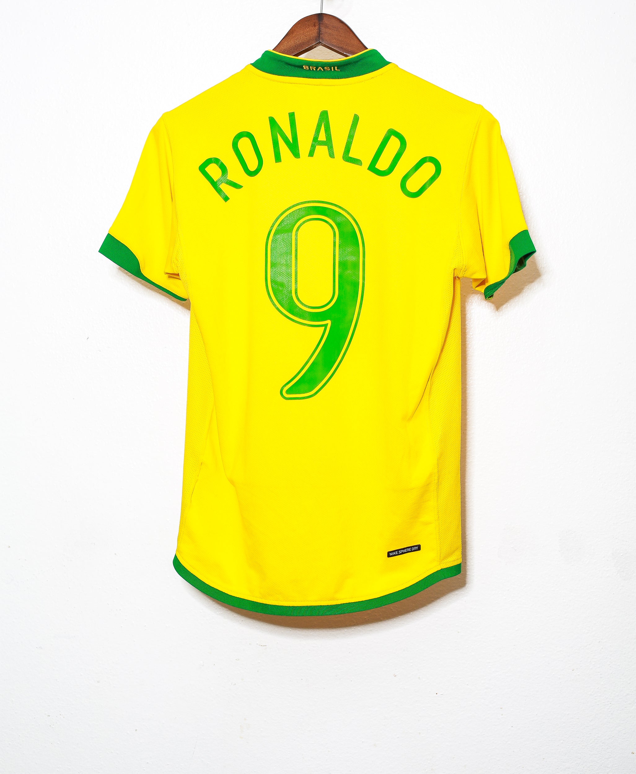 2008 Brazil Home Soccer Jersey #9 Ronaldo (Size S) - Authentic Football Shirt for Fans & Collectors - Perfect for Matches, Gifts & Memorabilia