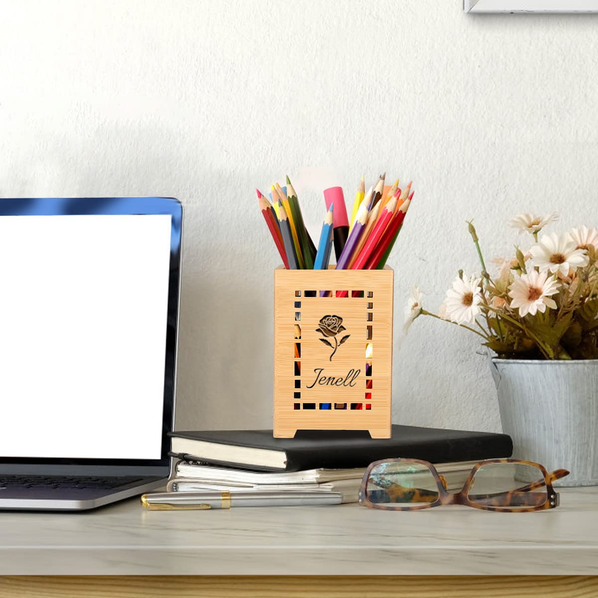Custom Engraved Wooden Pen Holder - Personalized Desk Organizer with Name for Office, School & Home - Perfect Gift for Teachers, Colleagues & Family - Ideal for Workspace Organization & Stationery Storage