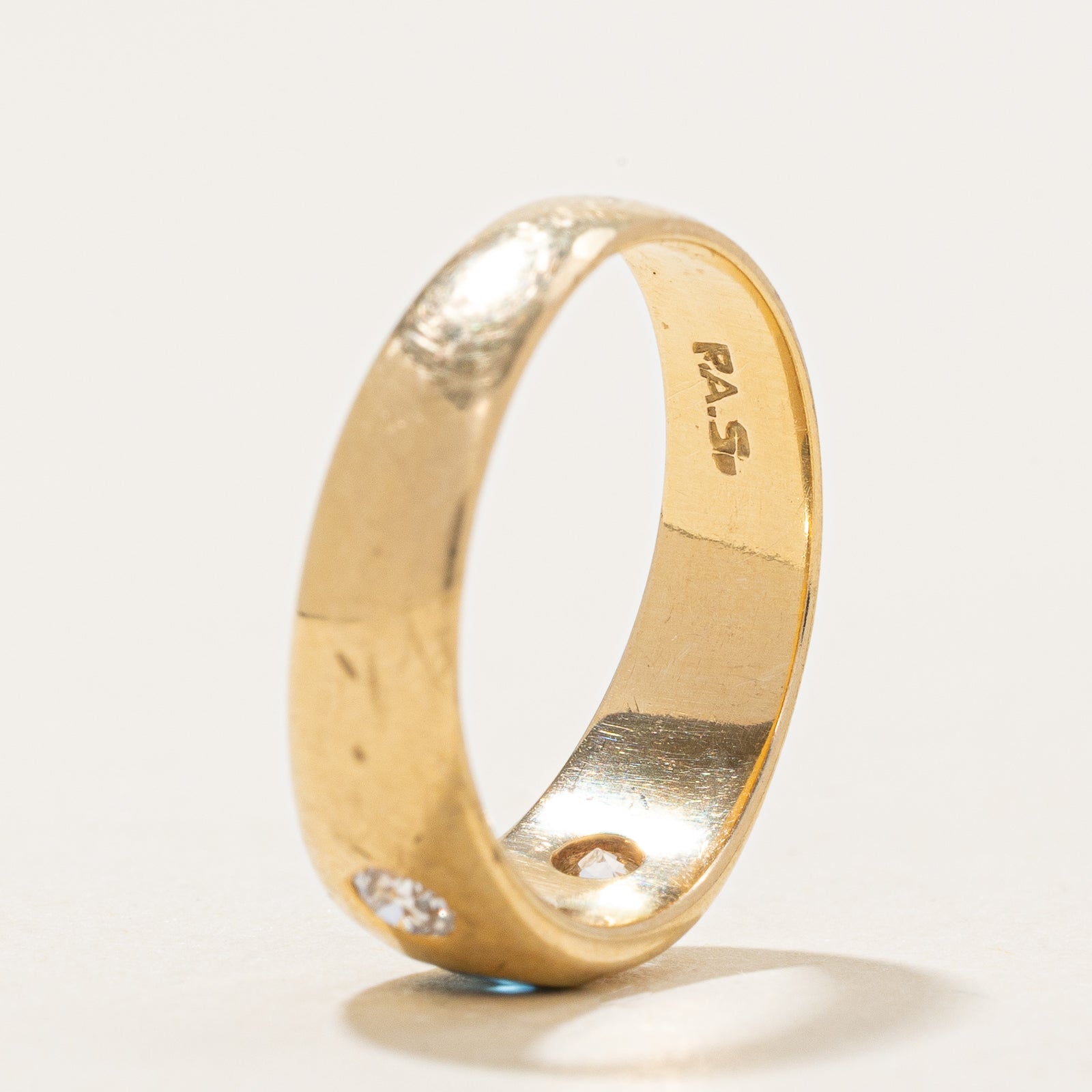 Elegant Flush Set Sapphire & Old European Cut Diamond Wedding Band - 0.27ct Sapphire & 0.18ctw Diamonds - Size 5.5 Ring - Perfect for Anniversary Gifts & Bridal Jewelry