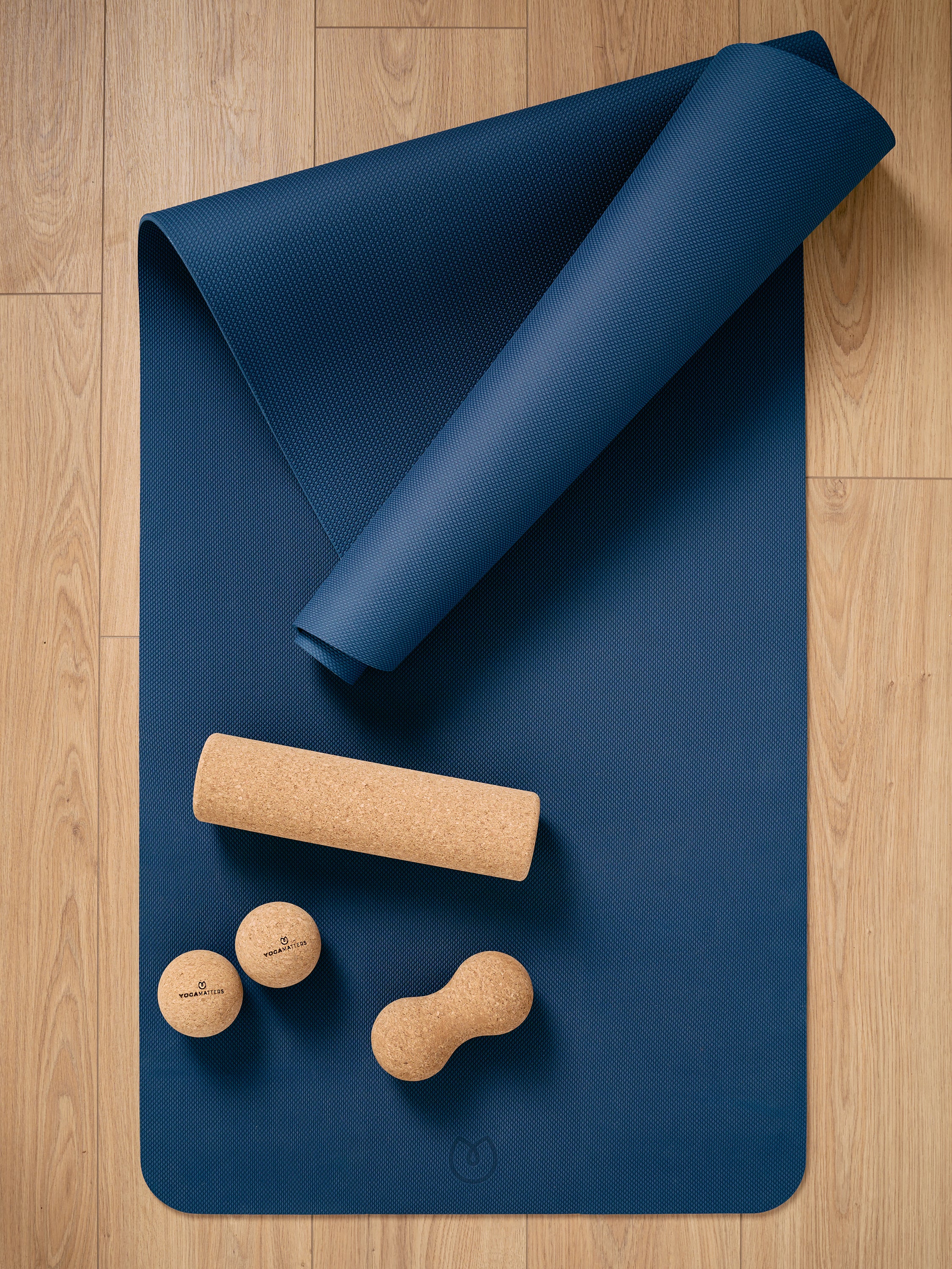 Yogamatters Cork Massage Fascia Roller for Muscle Recovery & Pain Relief - Yoga, Fitness & Post-Workout Therapy Tool