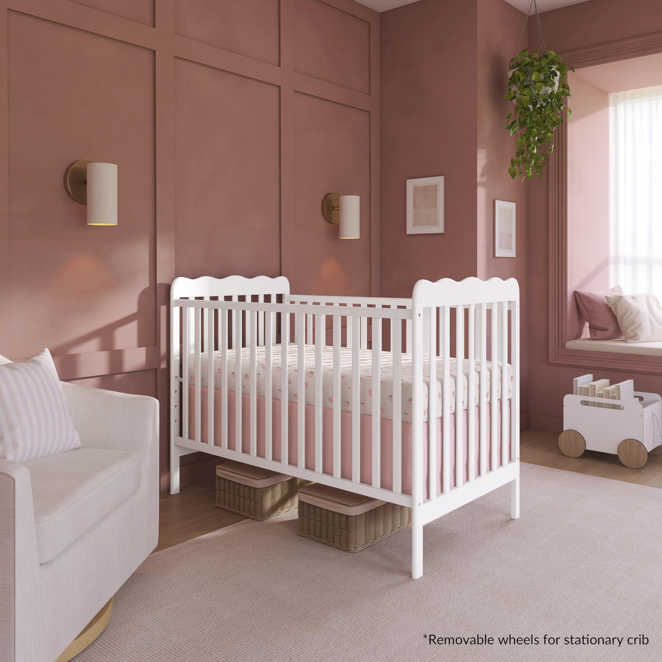 Dream On Me Carson Classic 3-in-1 Convertible Crib - White Baby Crib for Nursery | Converts to Toddler Bed & Daybed | Safe & Stylish Infant Sleeping Solution for Newborns to Toddlers