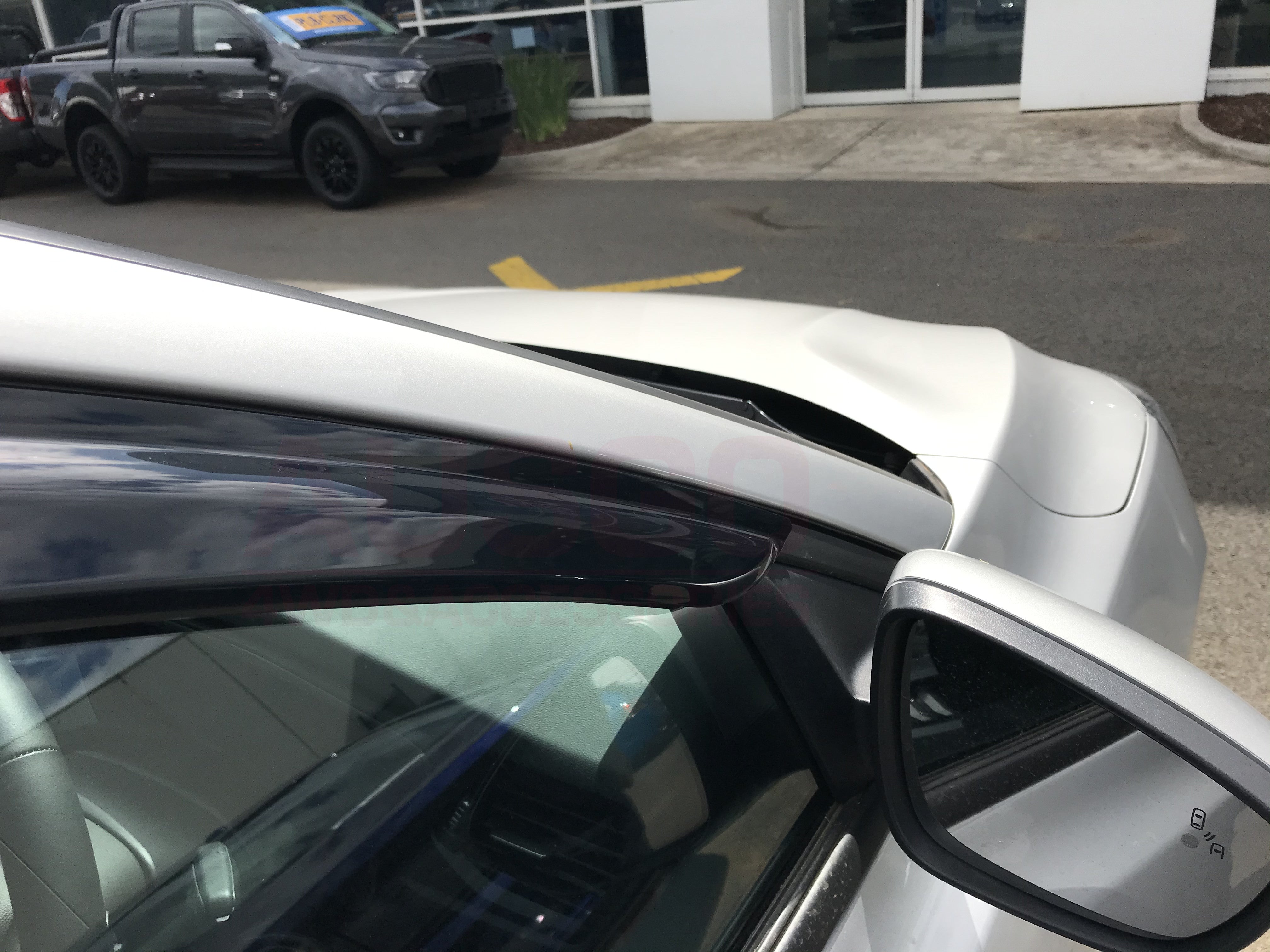 Premium Car Windshield Sun Shade for Ford Focus SA Hatchback 2018-2022 - UV Protection & Heat Shield for Parking & Outdoor Use