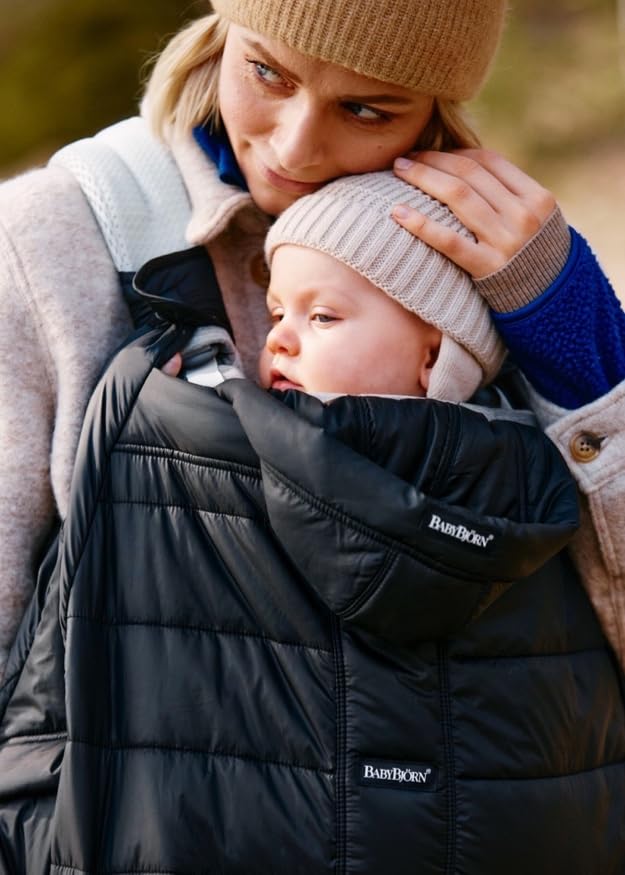 BabyBjörn Winter Cover for Baby Carrier - Black | Insulated Baby Carrier Cover for Cold Weather | Keep Baby Warm & Cozy in Stroller, Walks & Outdoor Adventures