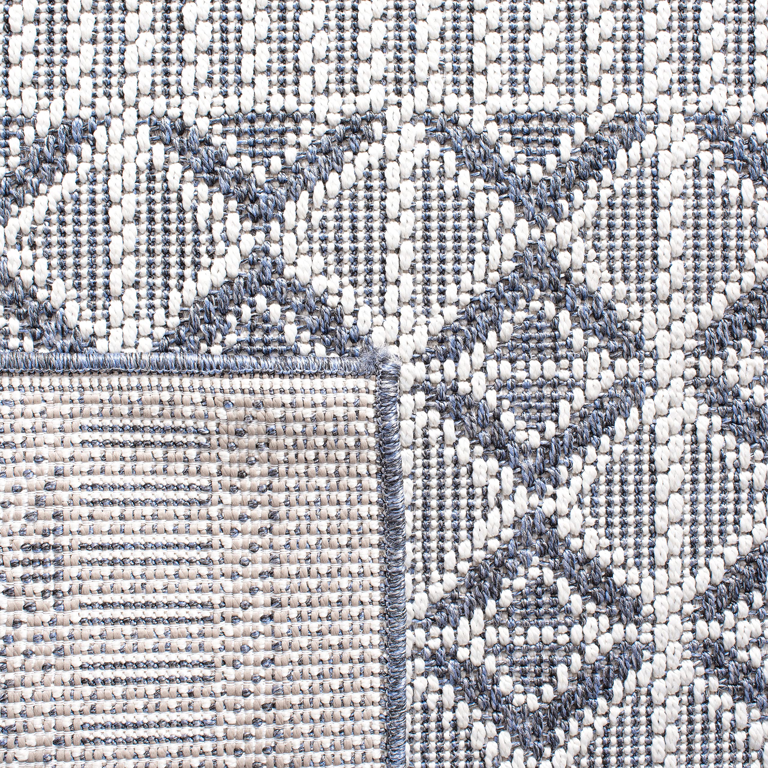 SAFAVIEH Bermuda Collection 8' x 8' Square Area Rug - Cream & Navy Non-Shedding Machine Washable Indoor Outdoor Rug - Easy Care Washable for Patio, Backyard, Mudroom, Living Room & Bedroom (BMU818A)