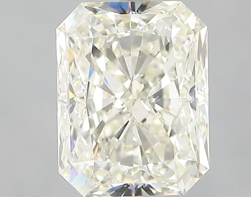 3.02 Carat L SI1 Radiant Cut Diamond Engagement Ring - Sparkling Wedding Jewelry for Proposals & Anniversary Gifts