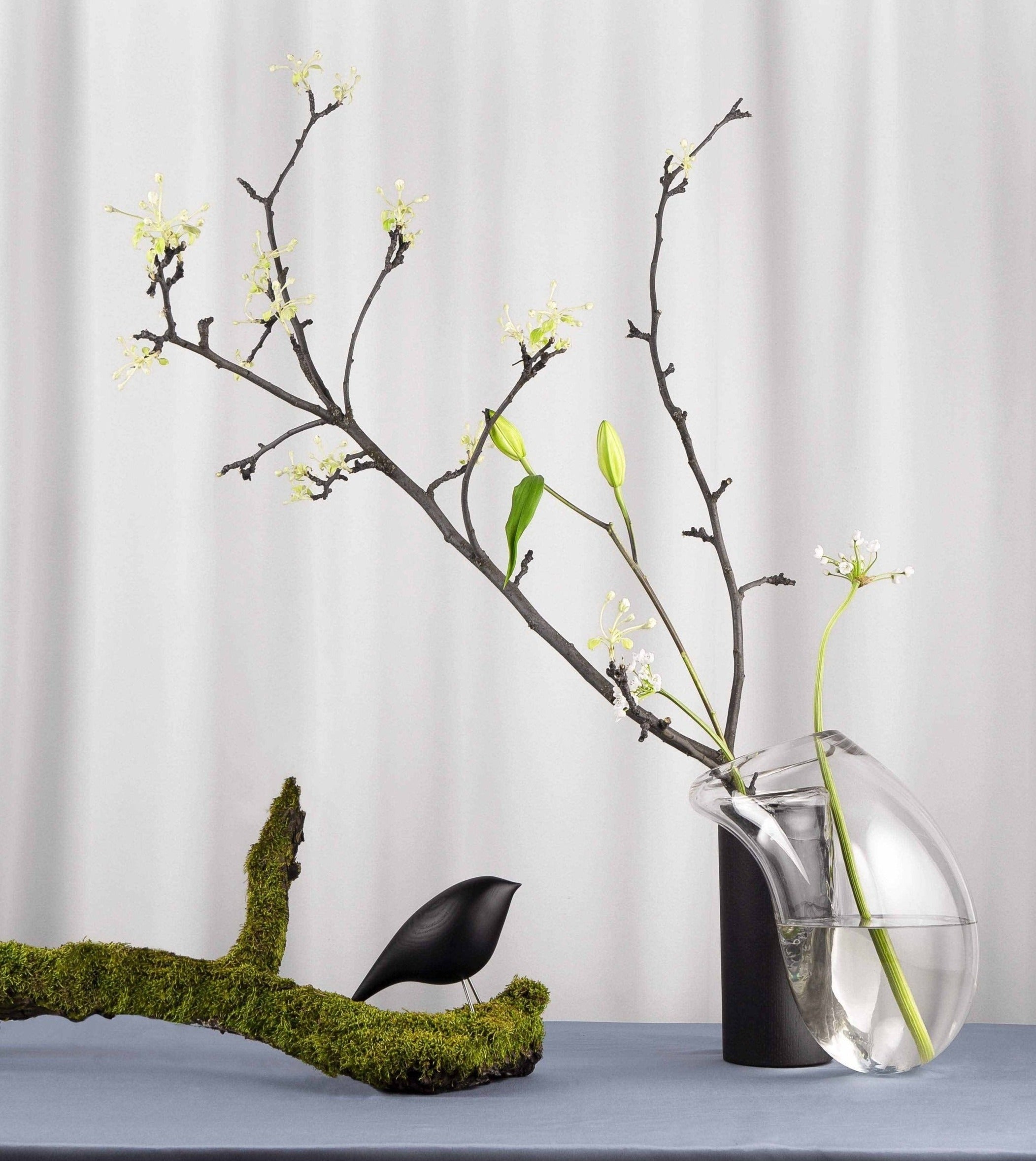 Noom Gutta Boon Vase - Modern Ceramic Home Decor for Living Room, Bedroom & Office