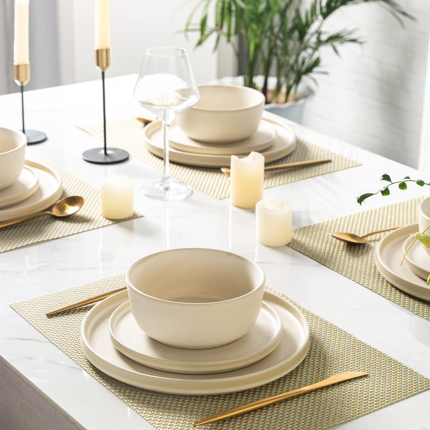 AmorArc 12-Piece Ceramic Dinnerware Set - Round Plates & Bowls for 4, Microwave & Dishwasher Safe, Durable Porcelain Tableware | Perfect for Family Dinners, Parties, and Everyday Use