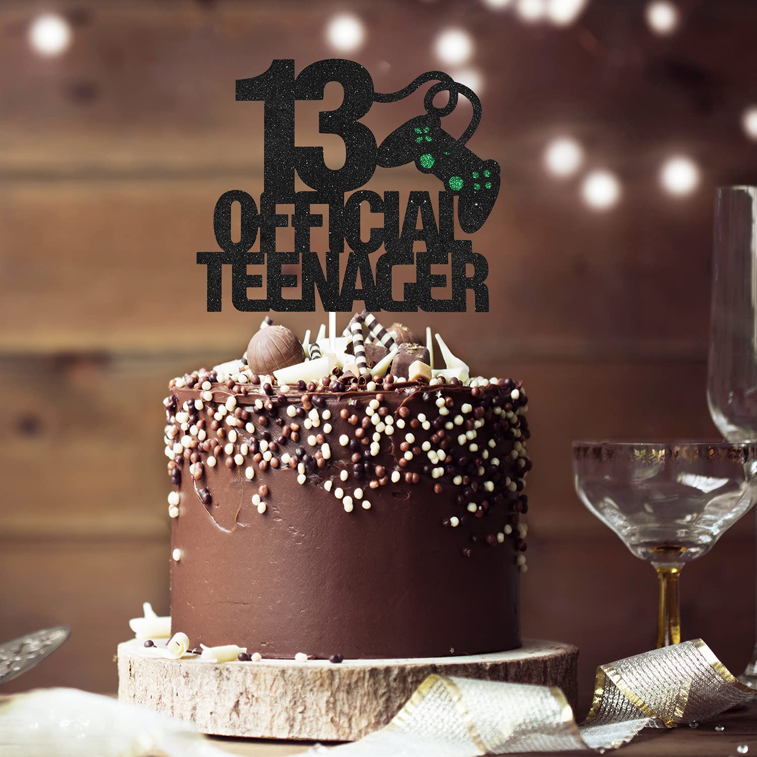 Official Video Game Birthday Cake Topper for Teen Boys - Level Up Party Supplies for 13th Birthday - Gamer Theme Cake Decorations - Perfect for Gaming Parties, Teen Celebrations & Birthday Cakes