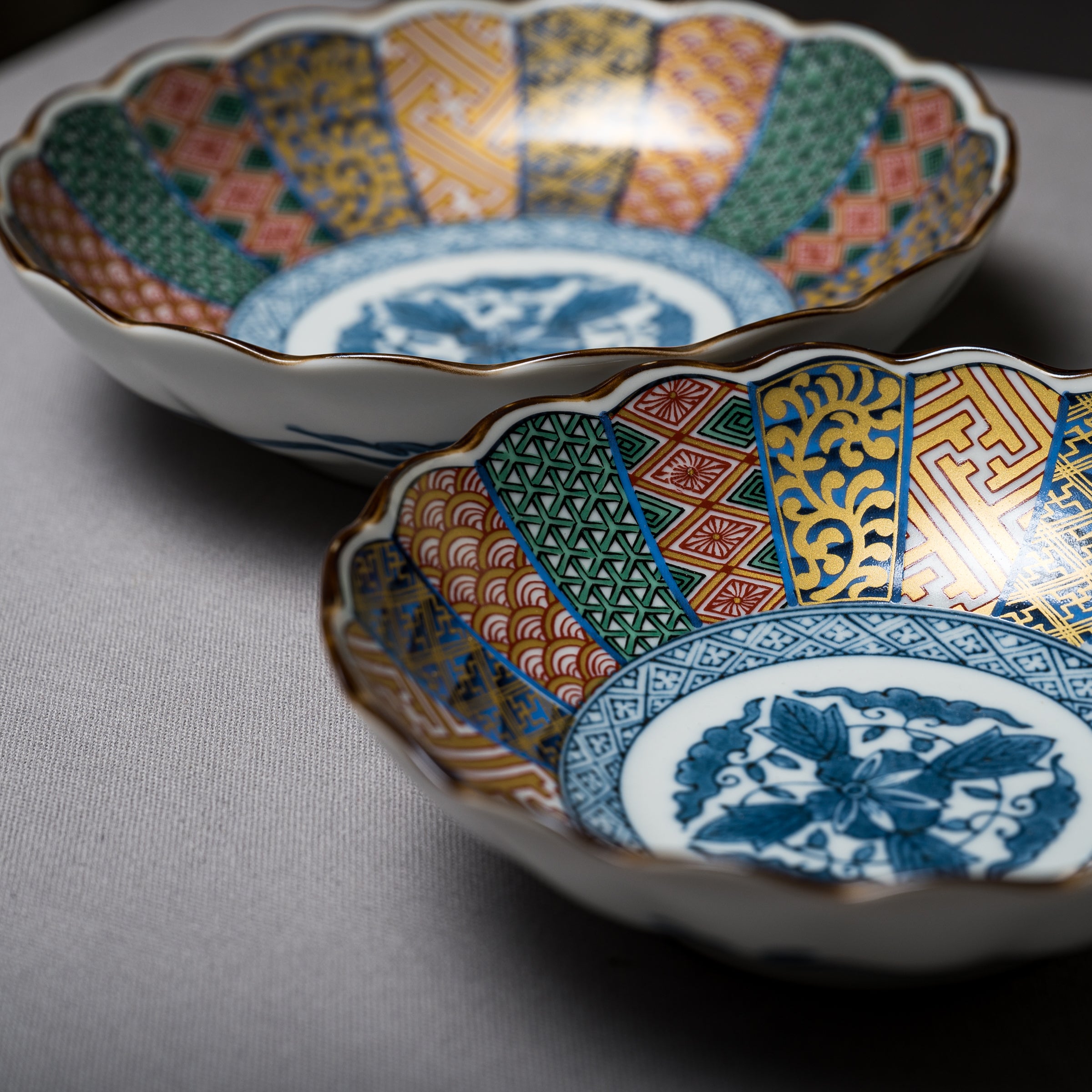 Authentic Japanese Somenishiki Mino Ware Ceramic Bowl 20cm - Handcrafted Aesthetic Tableware for Ramen, Sushi & Asian Dining