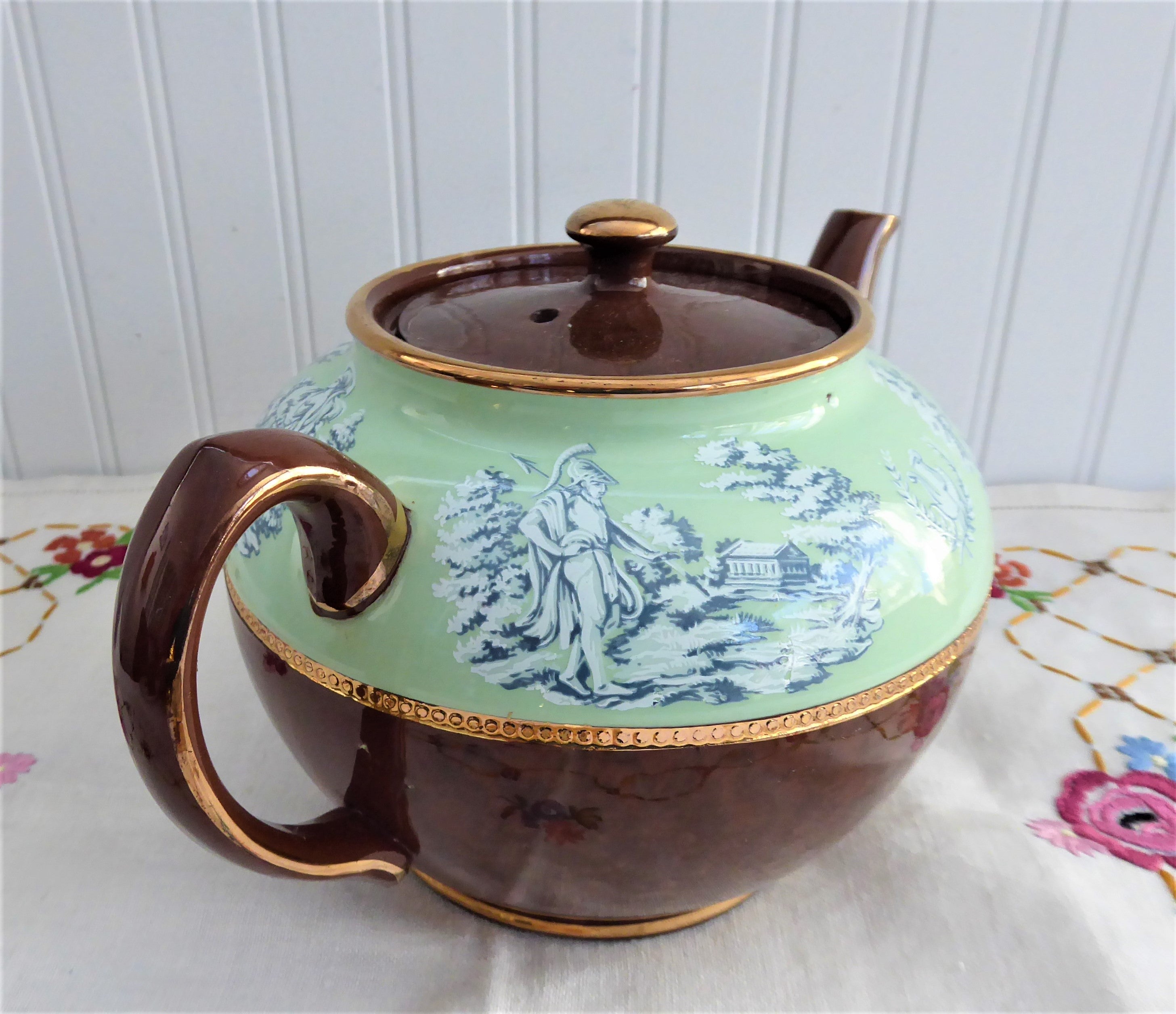 Vintage Sadler Fancy Brown Betty Teapot with Green Toile Band - 6 Cup Capacity, Greek Scene Design, Made in England 1960s - Perfect for Afternoon Tea, Collectible Ceramic Teapot for Tea Lovers