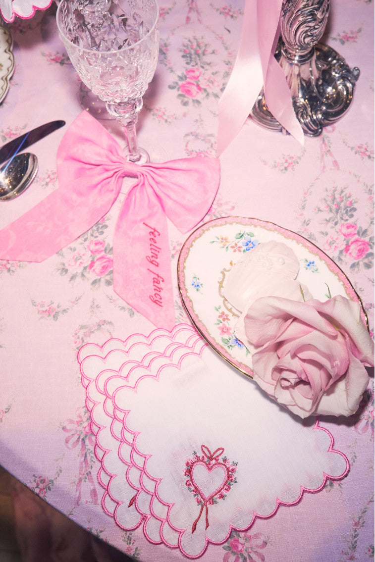 Elegant Bow Cocktail Napkins Set of 4 - Holiday Wreath Design for Christmas Party, Wedding, and Home Decor