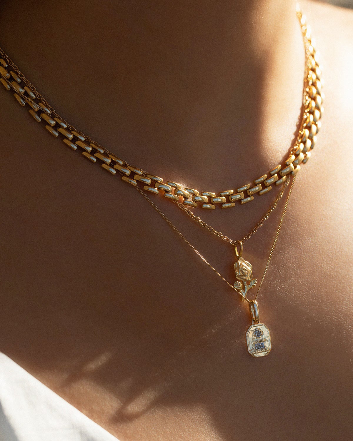 Panther Chain Necklace for Women - Stylish Gold & Silver Layered Necklace - Perfect for Everyday Wear, Parties & Gifts