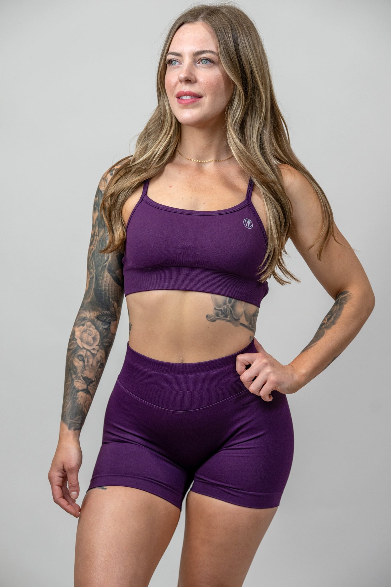 High Support Contour Sports Bra for Women - Seamless Workout Top for Running, Yoga & Gym - Moisture Wicking & Breathable Activewear