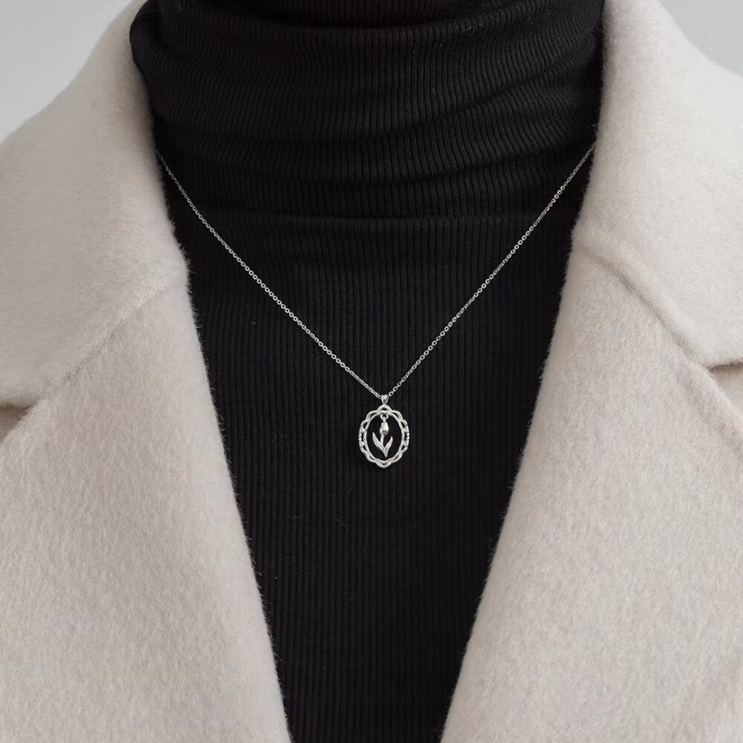 Elegant Tulip Flower Pendant Necklace for Women - 18K Gold Plated Chain Jewelry Gift for Mother's Day, Anniversary & Valentine's Day | Perfect for Parties, Weddings & Everyday Wear | SX268