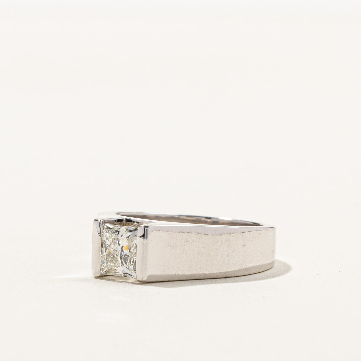 1.02ct Princess Cut Diamond Engagement Ring in Tension Setting - I1 Clarity, H/I Color, Size 6.5 - Perfect for Proposals & Anniversary Gifts