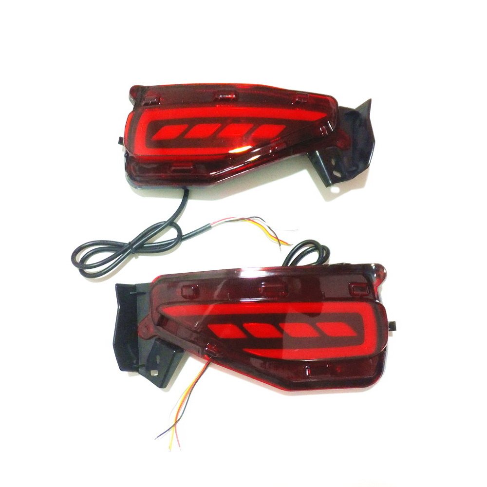 LED Brake Lights & Turn Signal Lights for Toyota Fortuner 2016-2019 - Bright Safety Warning Lights for Night Driving | Easy Installation & Enhanced Visibility on Highways & City Roads