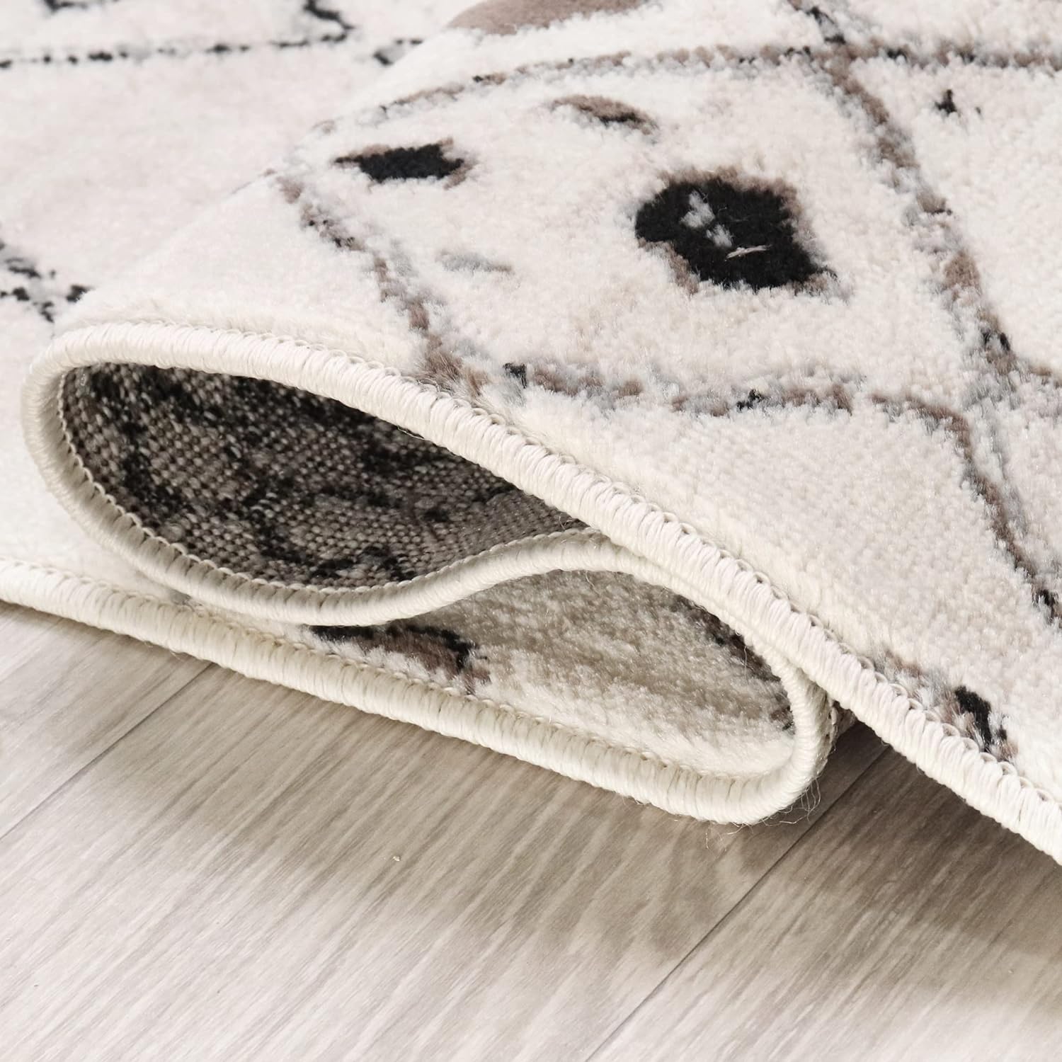 Flintstone Diamond Trellis Bohemian Style Indoor Area Rug & Runner - Perfect for Living Room, Bedroom, or Boho Home Decor