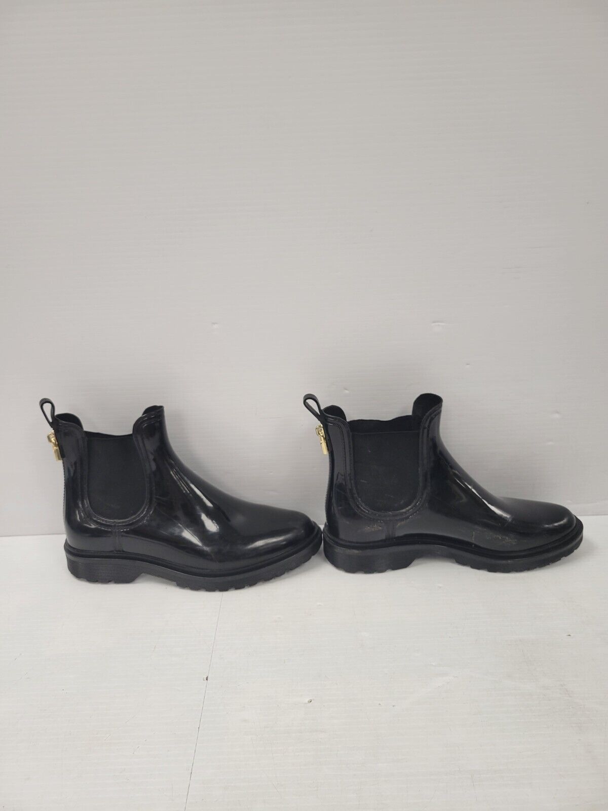 Michael Kors Women's Size 8 Rain Boots Waterproof Chelsea Booties for Women - Perfect for Spring Showers & Outdoor Adventures