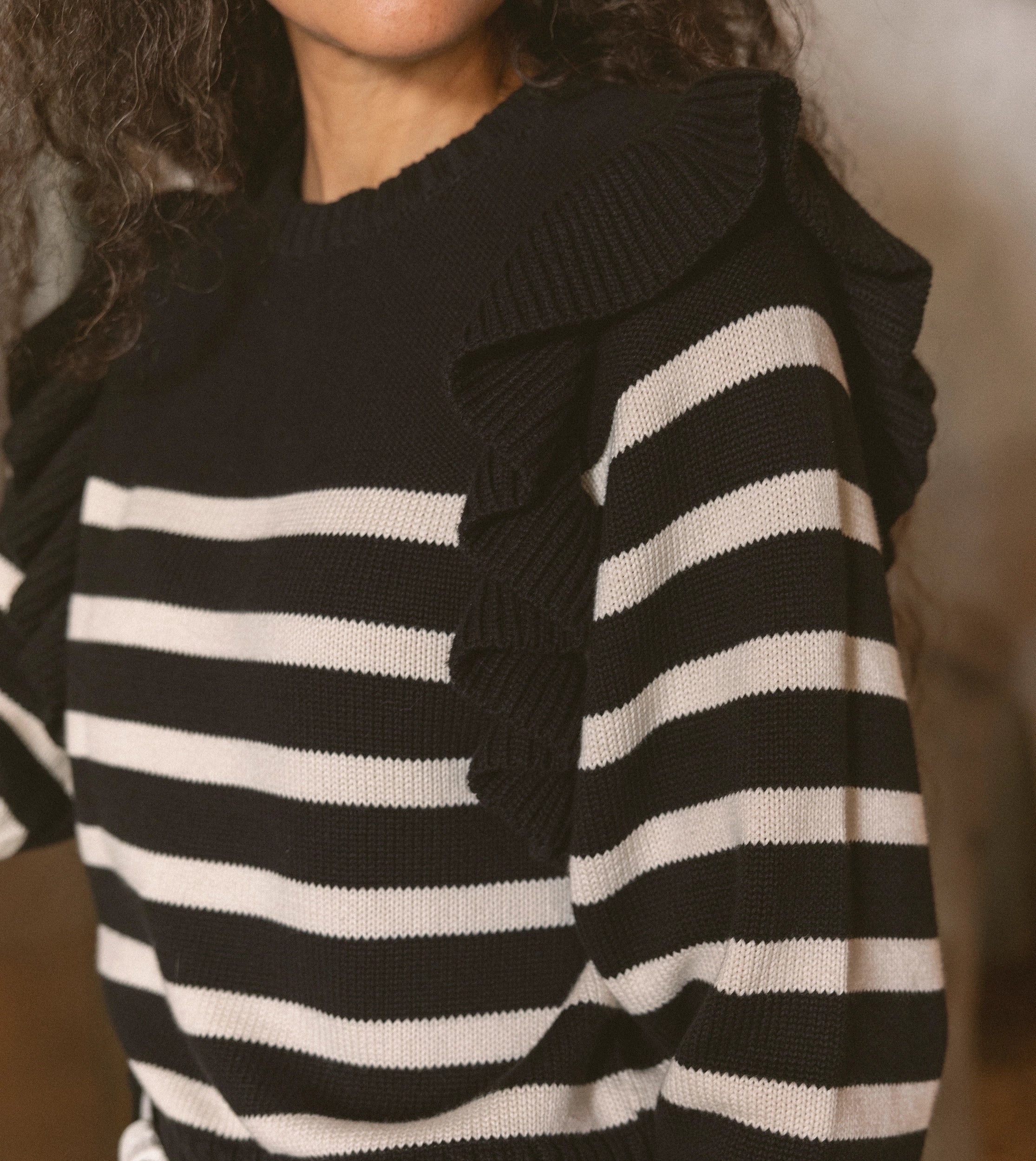 Blair Cropped Sweater for Women - Soft Knit Pullover in Black/Ivory - Perfect for Casual Outfits, Date Nights & Fall Layering