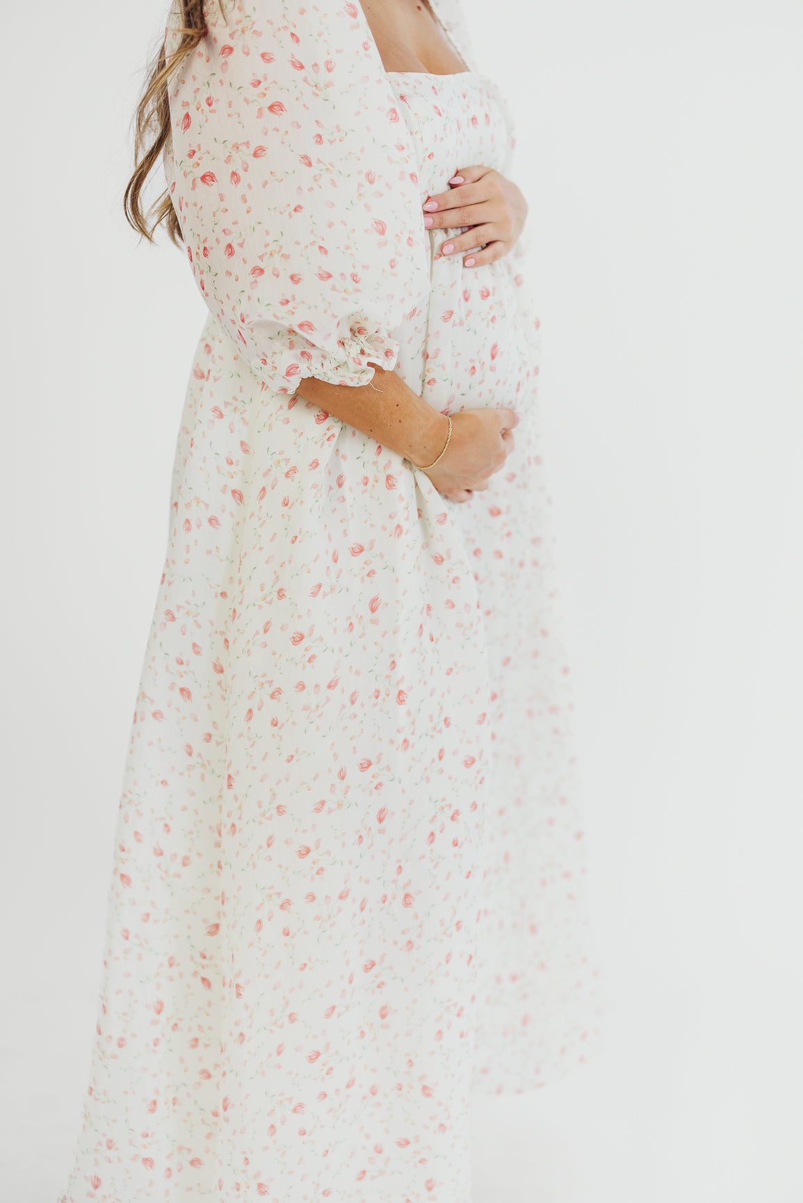 Elegant Ivory Floral Smocked Maxi Dress for Women - Bump Friendly Maternity & Inclusive Sizing (S-2XL) | Perfect for Weddings, Beach Vacations & Summer Parties