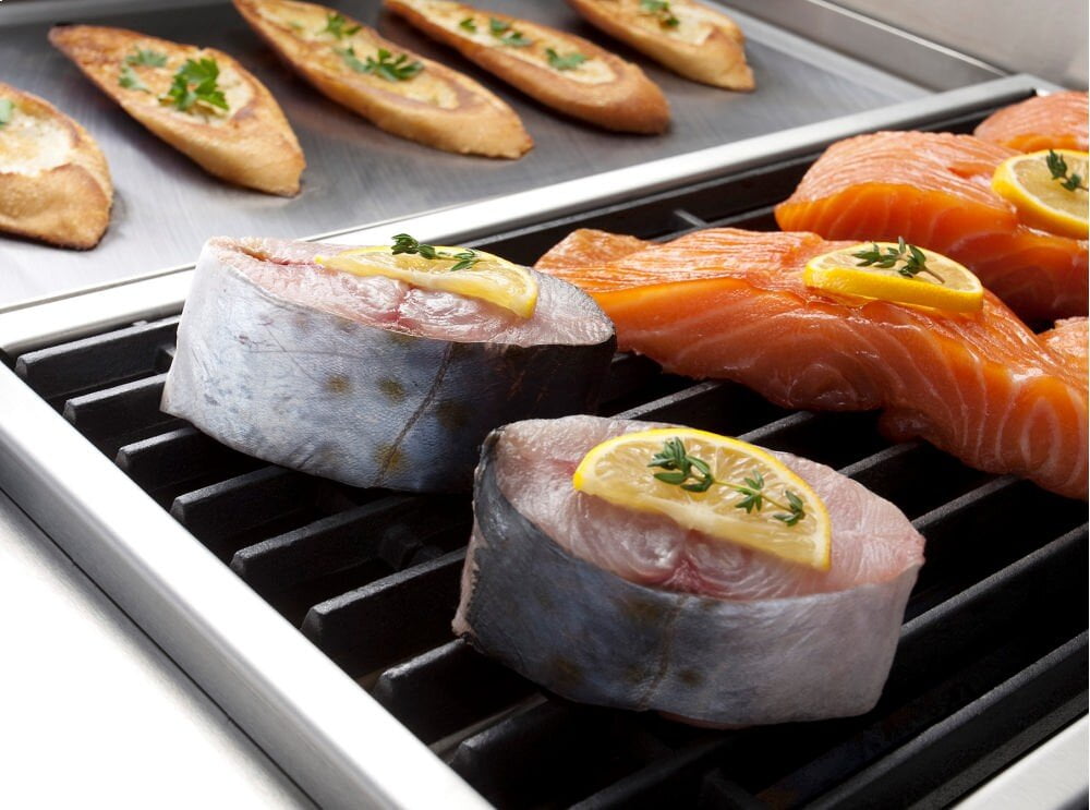 Bluestar RNB364GV2 36-Inch Professional Gas Range with 12-Inch Griddle - Perfect for Home Chefs & Commercial Kitchens