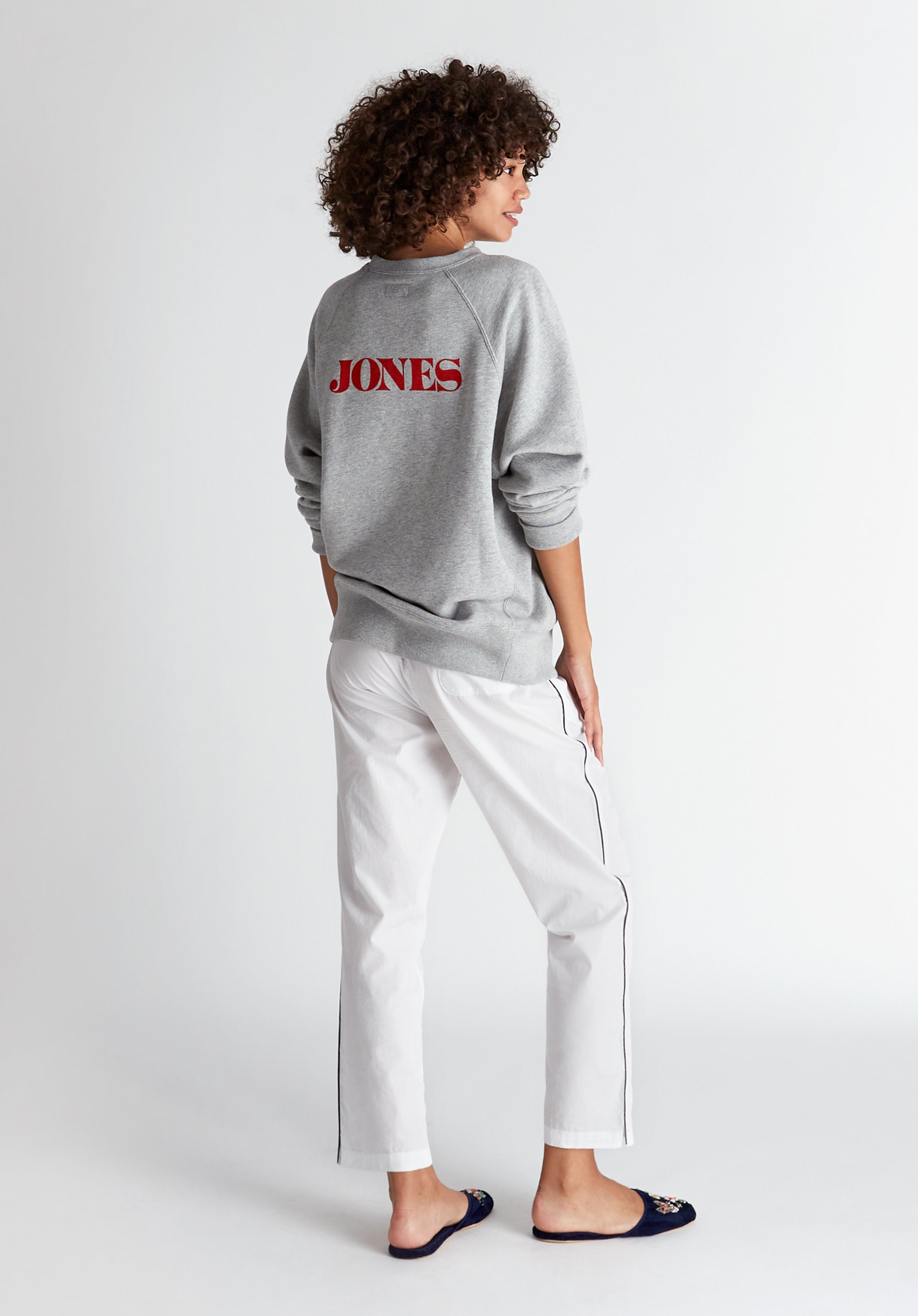 Custom Embroidered Logo Sweatshirt - Soft Heather Grey Pullover for Men & Women - Perfect for Team Uniforms, Corporate Gifts & Casual Wear