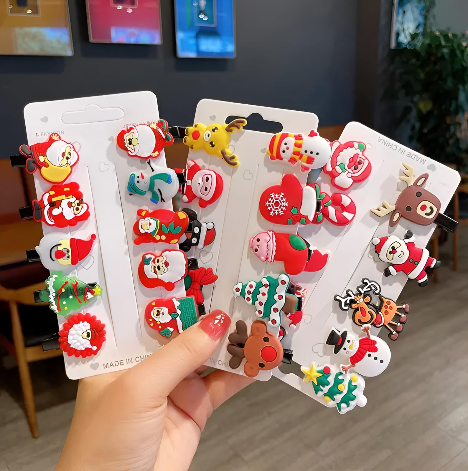 BAKEFY 20-Piece Christmas Hair Clips Set - Cute Holiday Hair Barrettes for Girls, Best Xmas Gift for Kids, Perfect for Christmas Parties & School Events