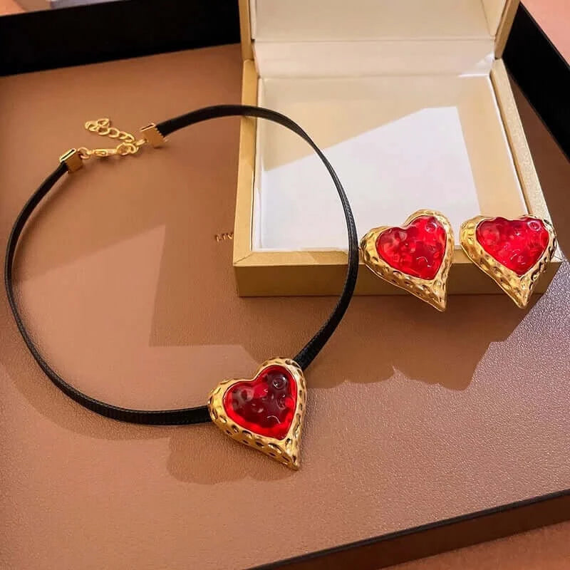 Vintage Red Heart Pendant Suede Choker Necklace for Women | HN2523 | Valentine's Day Gift, Romantic Date Jewelry, 90s Retro Accessory