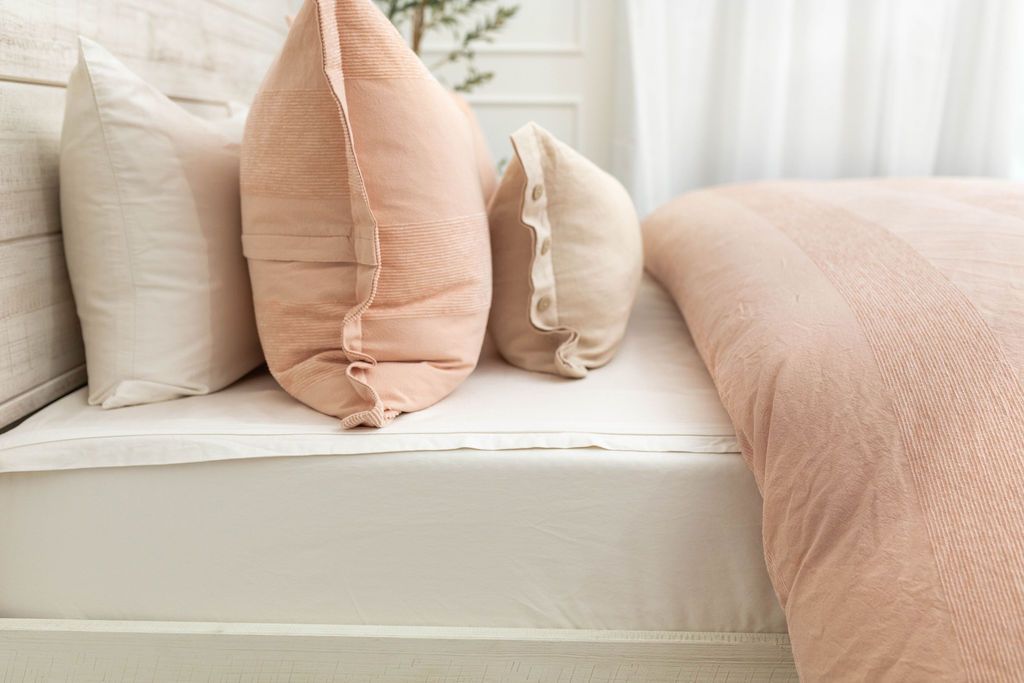 Gracie Luxury Duvet Cover Set - Soft Bedding Collection for Master Bedroom & Guest Room | Queen/King Size | Breathable Cotton Blend
