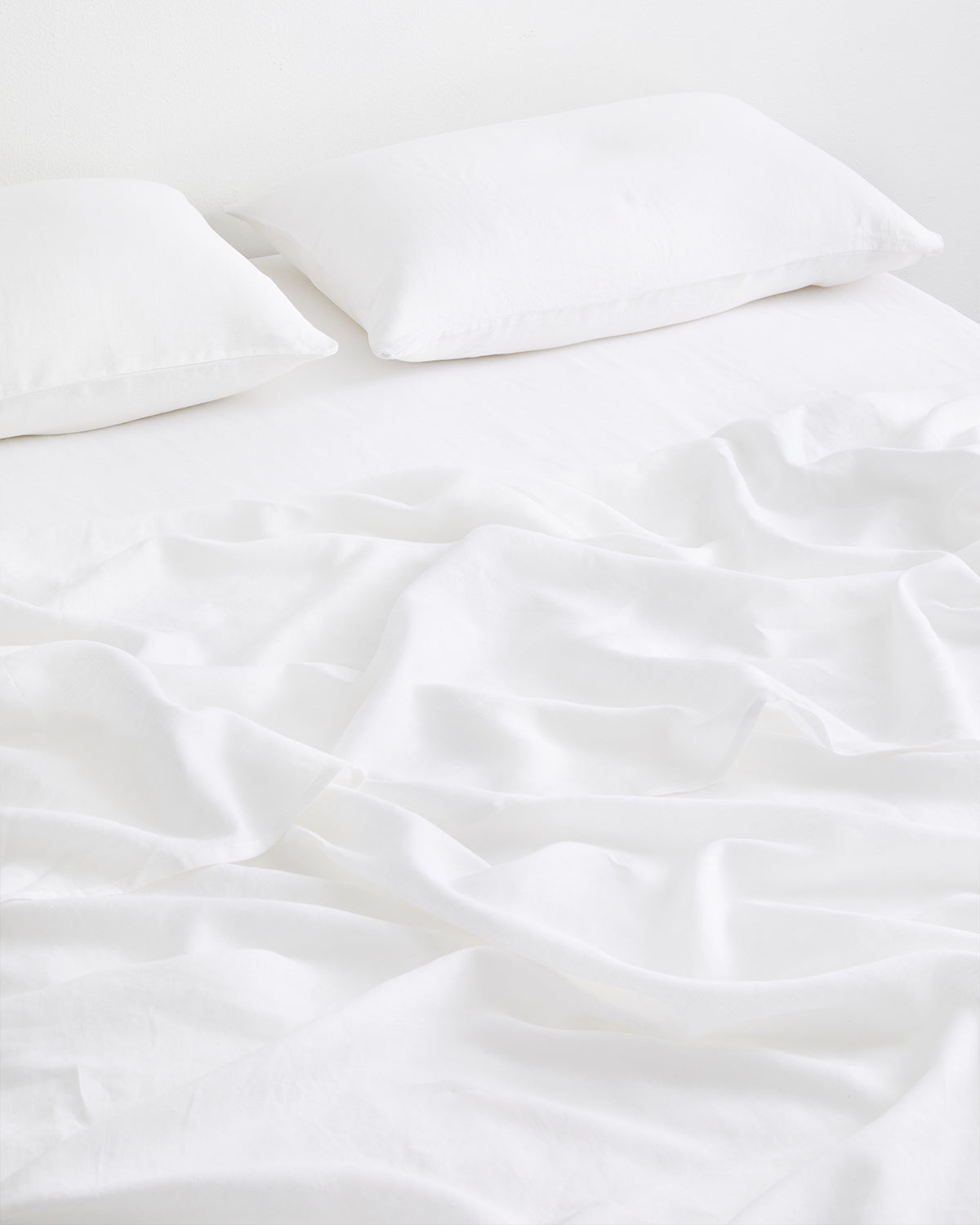Premium 100% French Flax Linen Flat Sheet - White - Breathable & Soft Bedding for All Seasons - Perfect for Master Bedroom, Guest Room & Vacation Homes
