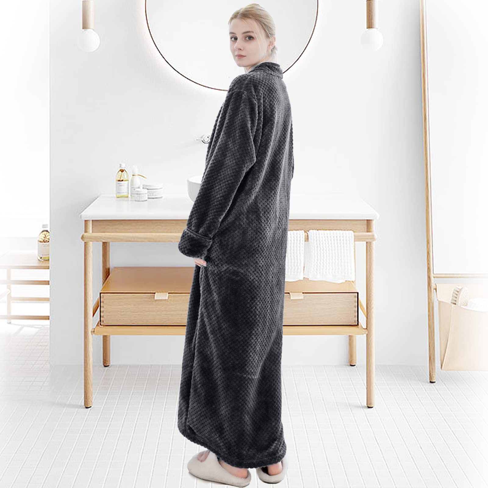HelloMamma Women's Warm Plush Winter Robe - Long Fleece Bathrobe with Zipper for Women | Cozy Loungewear for Cold Nights & Spa Days