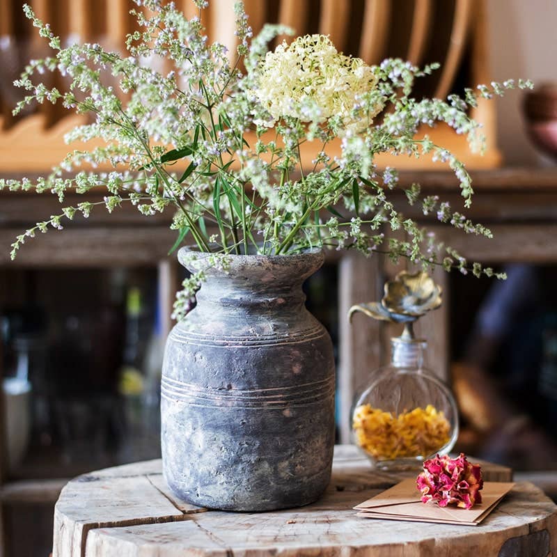 Restoration Style Concrete Vase - Handmade Modern Home Decor for Living Room, Office & Outdoor Garden Decorations