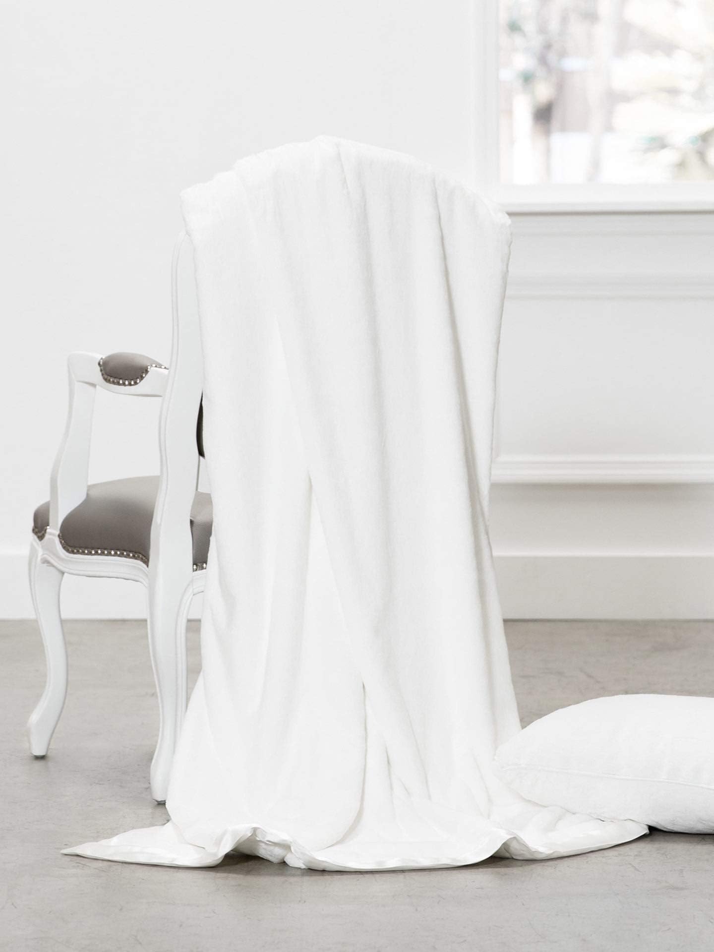 Little Giraffe Chenille Throw Blanket - Ultra Soft Faux Fur Blanket for Couch, Bed & Sofa - Luxury Plush Blanket with Satin Trim - 45