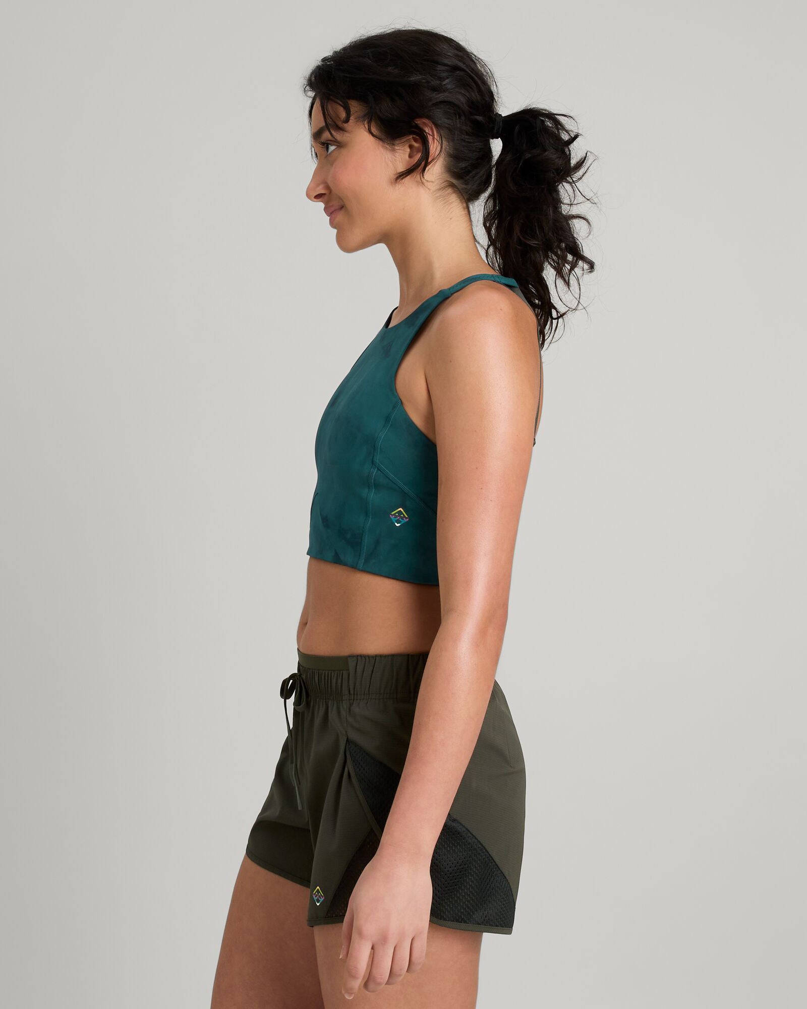 WELL.DER.NESS Women's Yoga Crop Top - Deep Lagoon Sunburst Print Workout Shirt for Gym, Running & Fitness | Breathable & Stylish Activewear