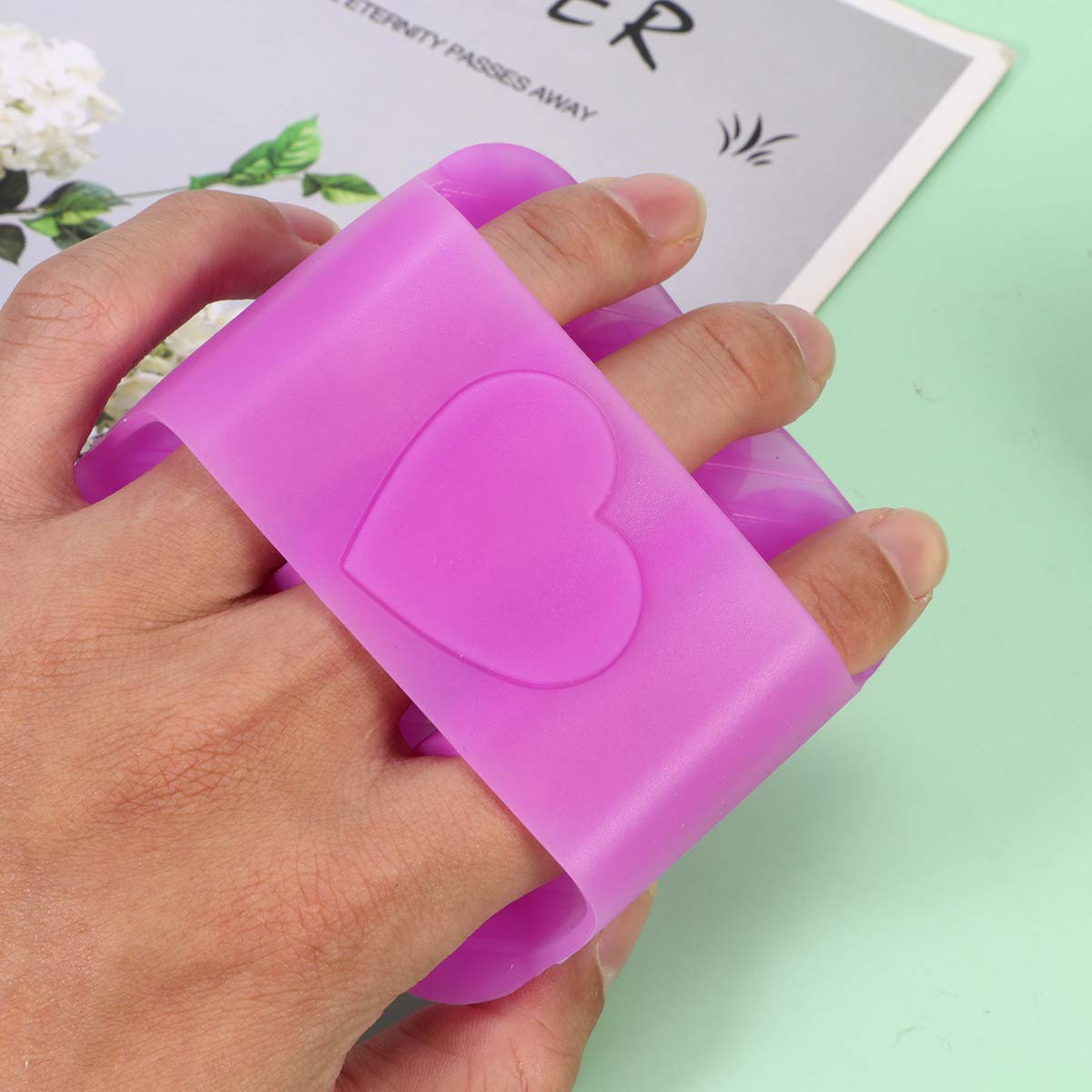 Silicone Scalp Massager Brush - Exfoliating & Cleansing Head Scrubber for Dandruff, Hair Growth & Relaxation - Perfect for Home Spa, Shower & Self-Care Routine