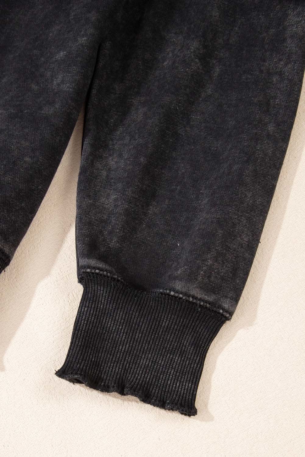 Stylish Black Patchwork Sweatshirt for Women - Trendy Oversized Pullover with Unique Design - Perfect for Casual Outfits, Streetwear Fashion, and Layering in Fall/Winter