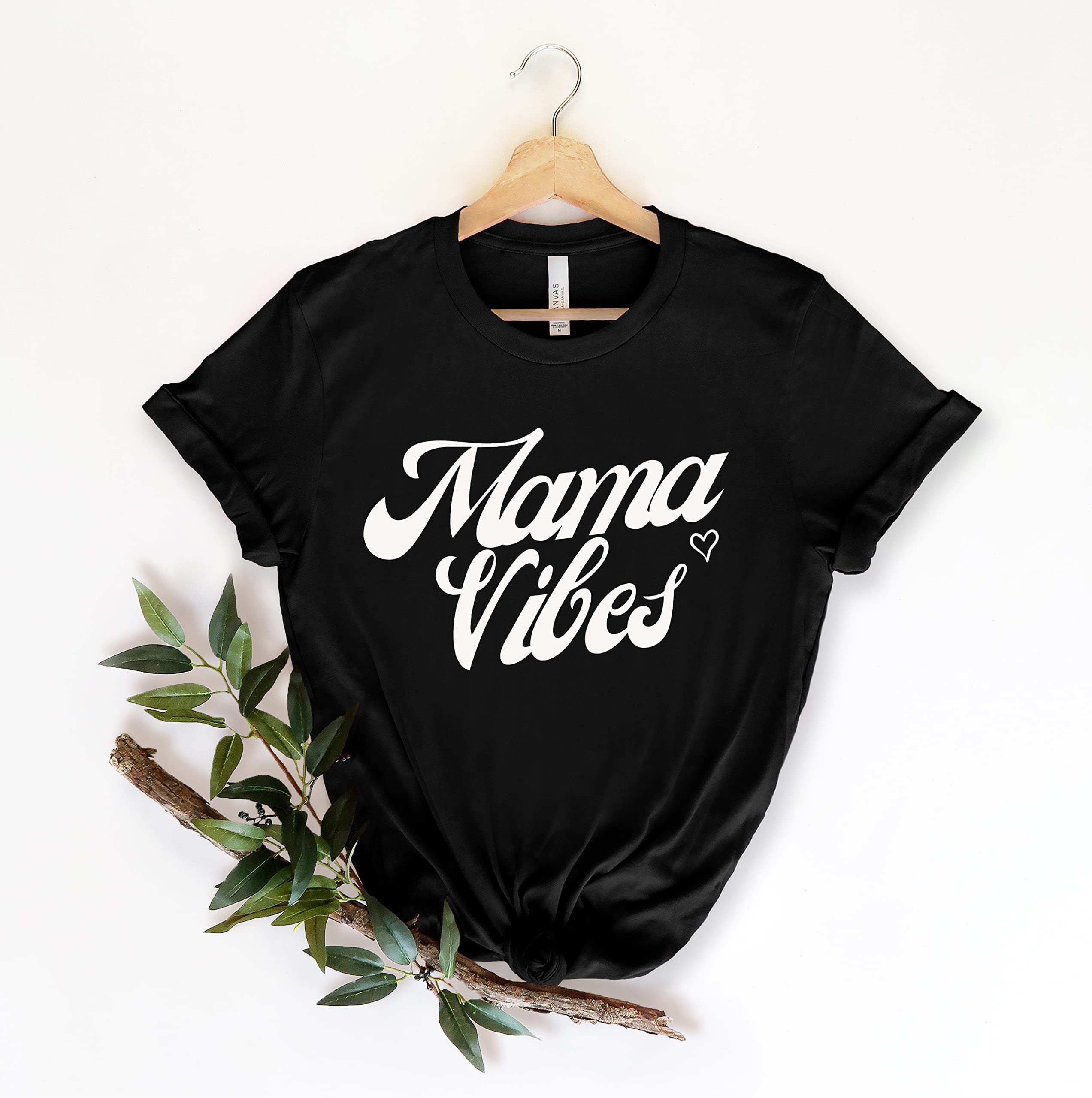 Mom Vibes T-Shirt - Comfortable & Stylish Mama Shirt for Mother's Day, Mom Life Apparel - Perfect Gift for Mothers, Best Friend & Grandma - Ideal for Family Gatherings, Birthday Celebrations & Everyday Wear
